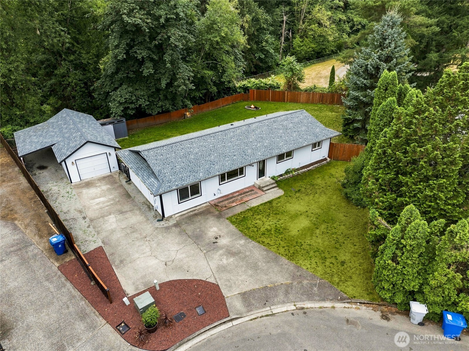 24418 Terrace Place Property Photo 29