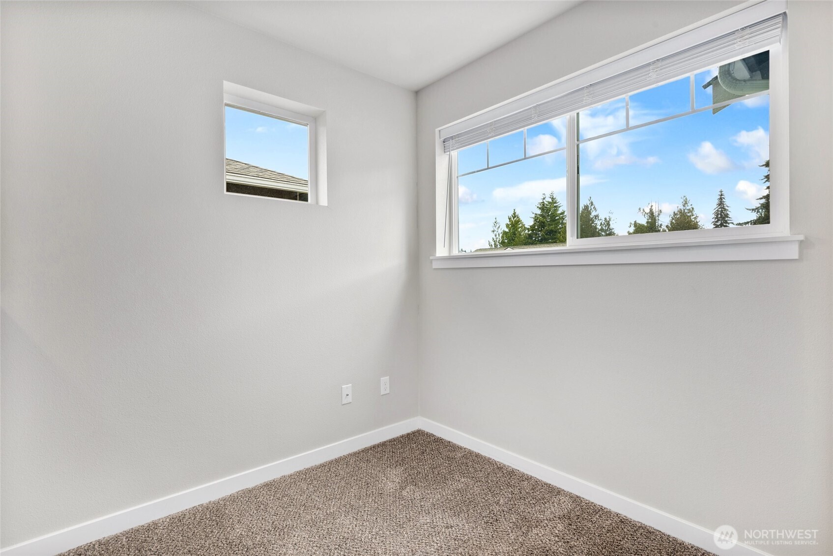 418 Raybird Avenue Property Photo 29