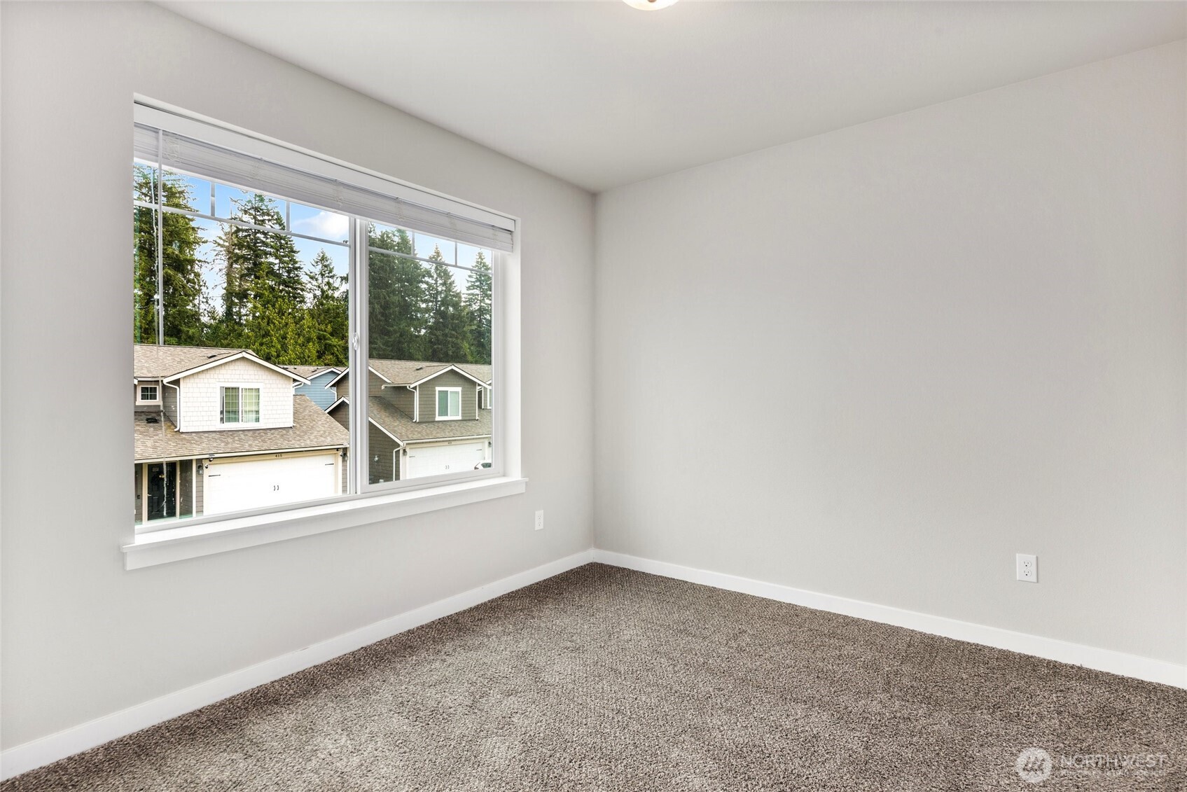 418 Raybird Avenue Property Photo 31