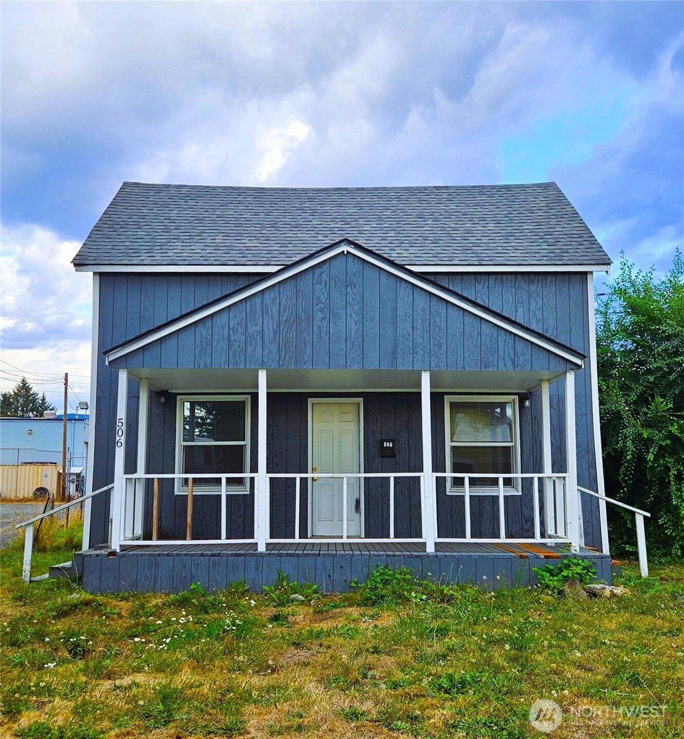506 S 6th Avenue Property Photo 1
