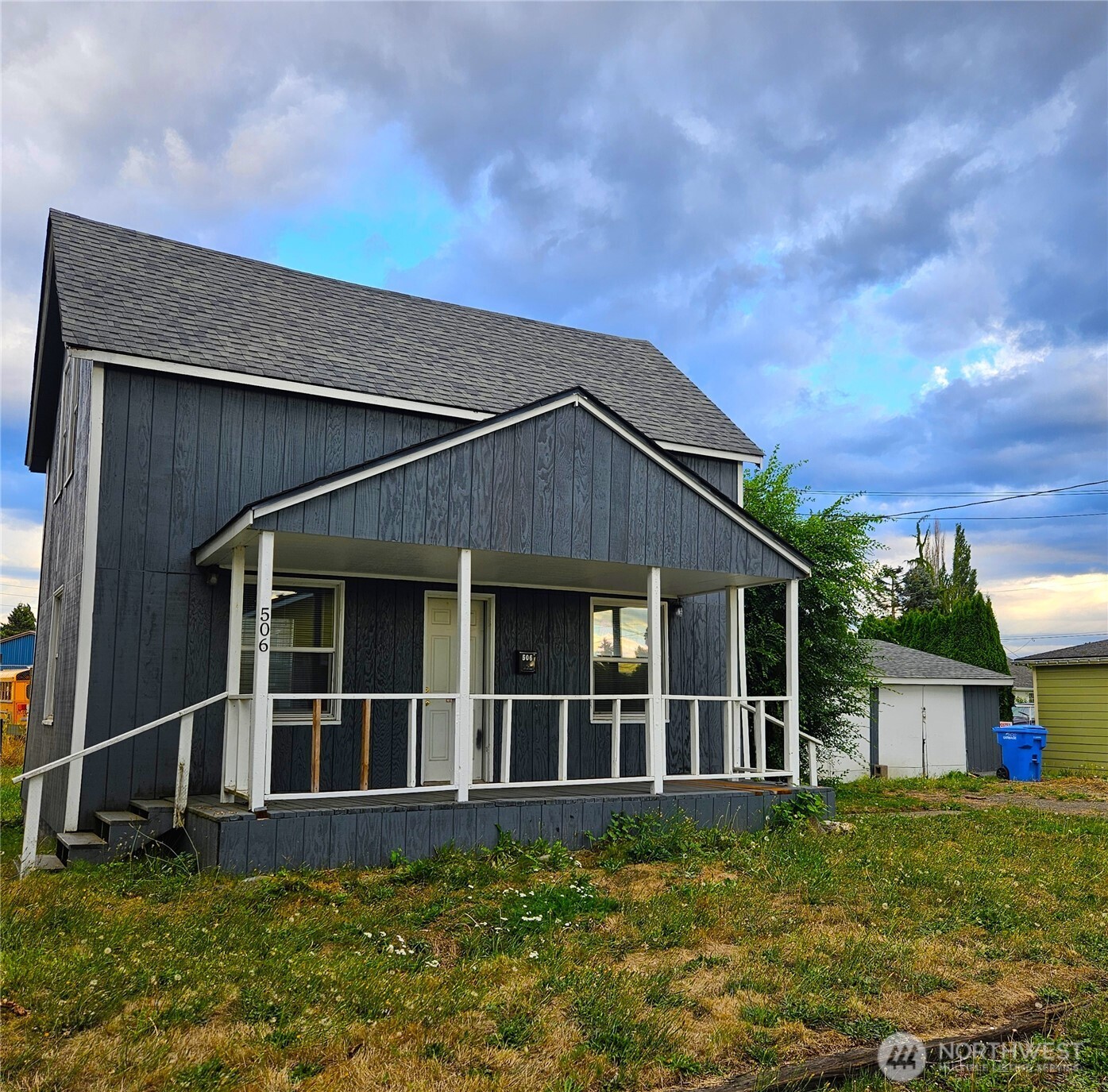 506 S 6th Avenue Property Photo 4