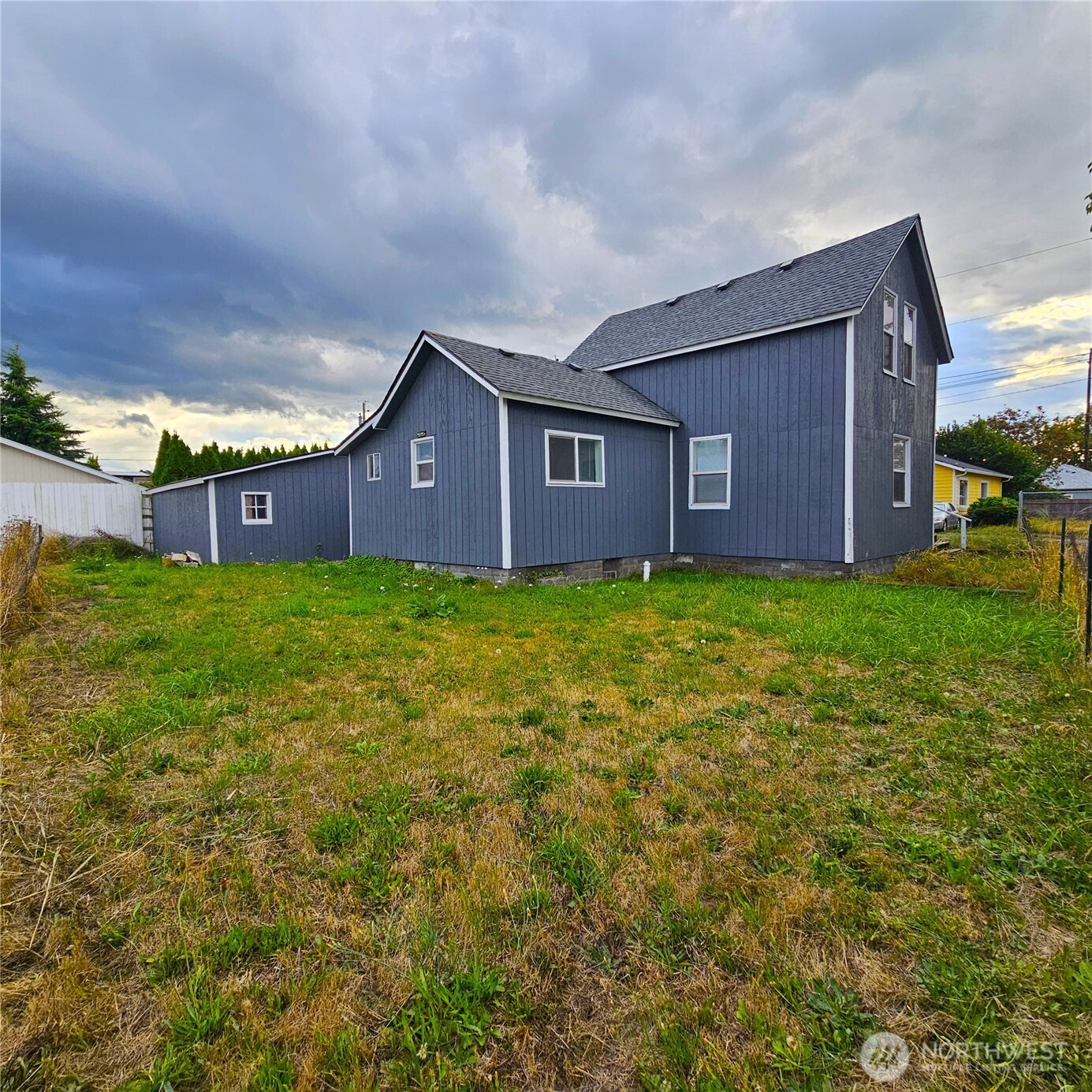 506 S 6th Avenue Property Photo 17
