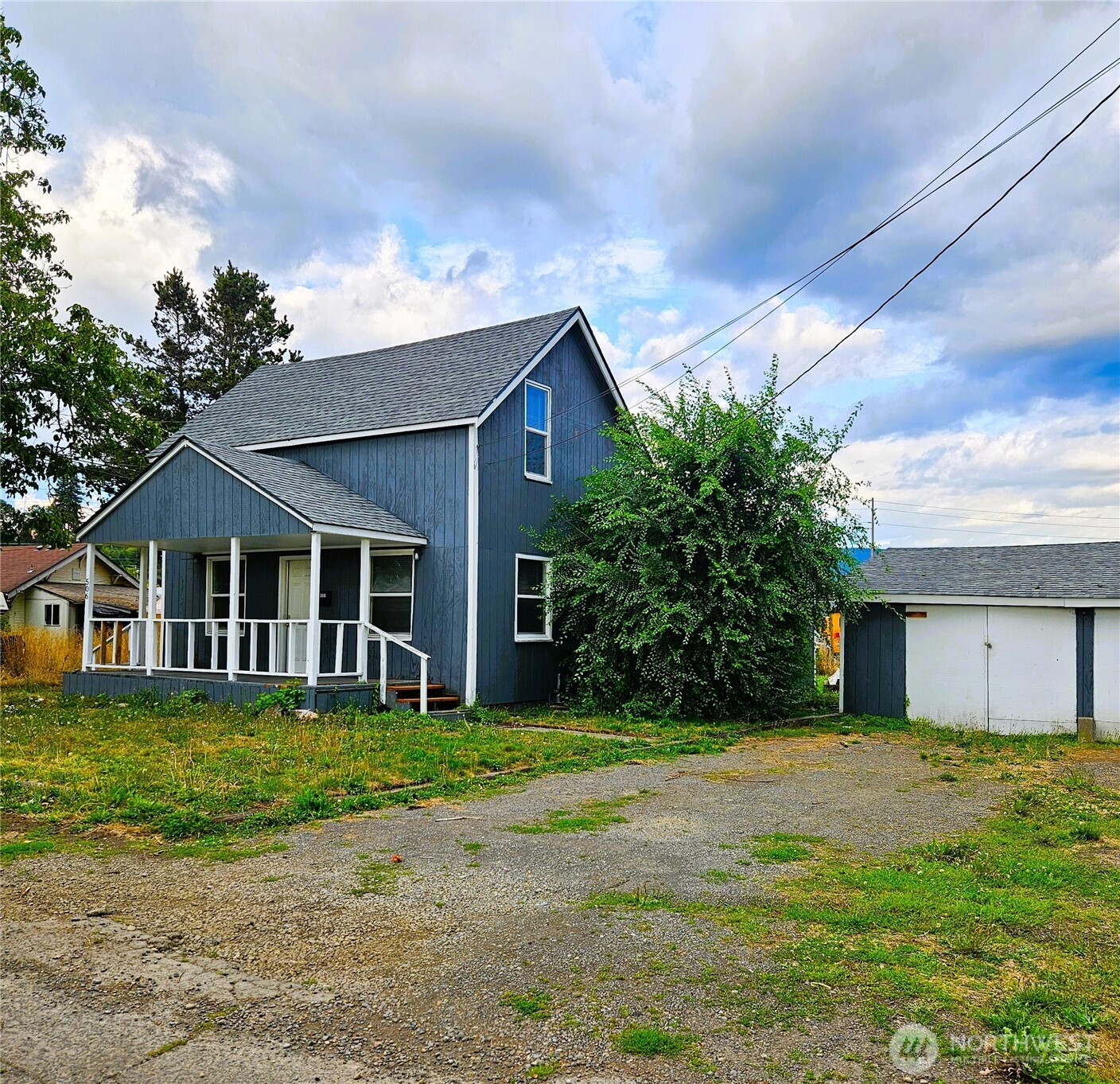 506 S 6th Avenue Property Photo 20