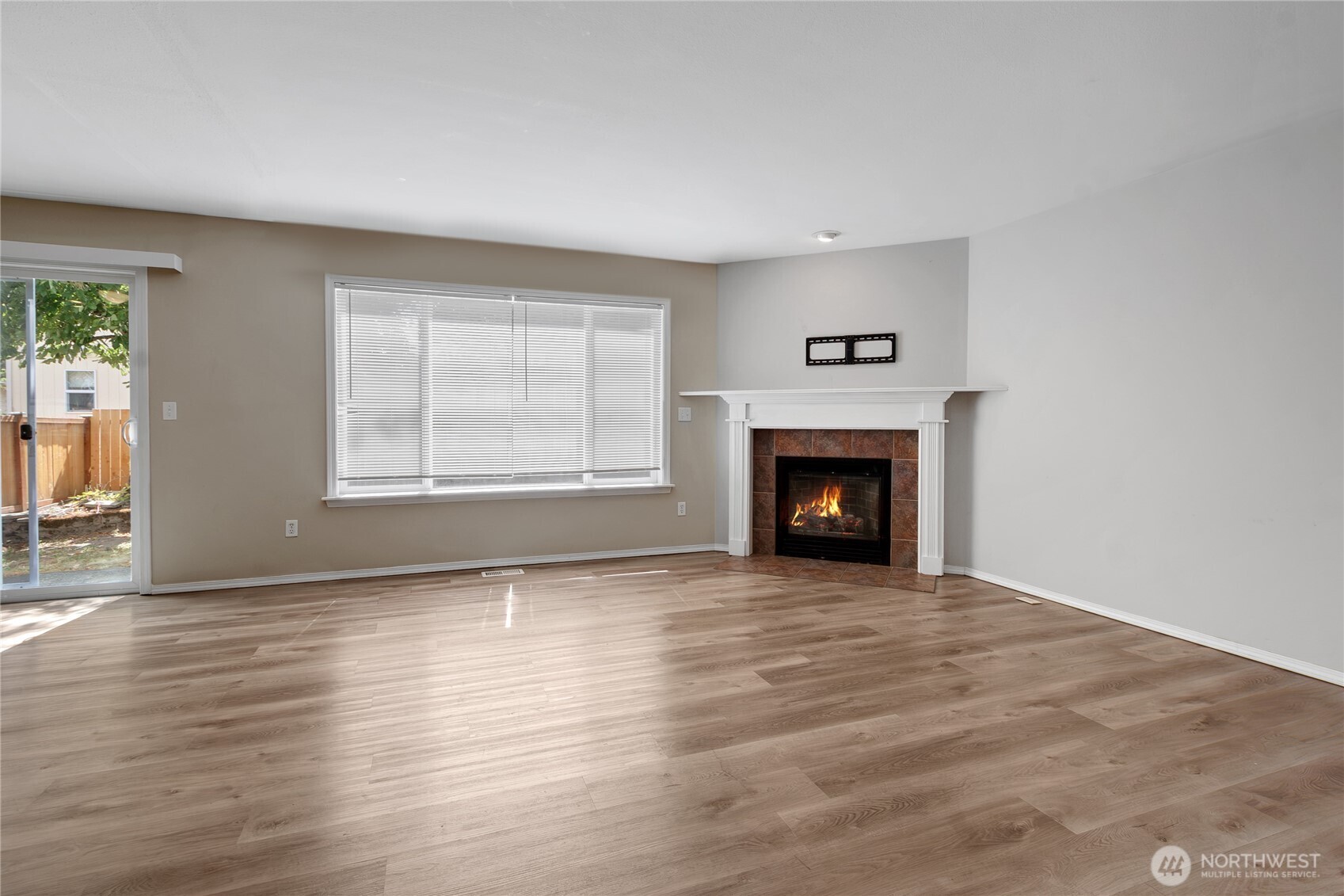 6814 131st Street Ct Property Photo 7