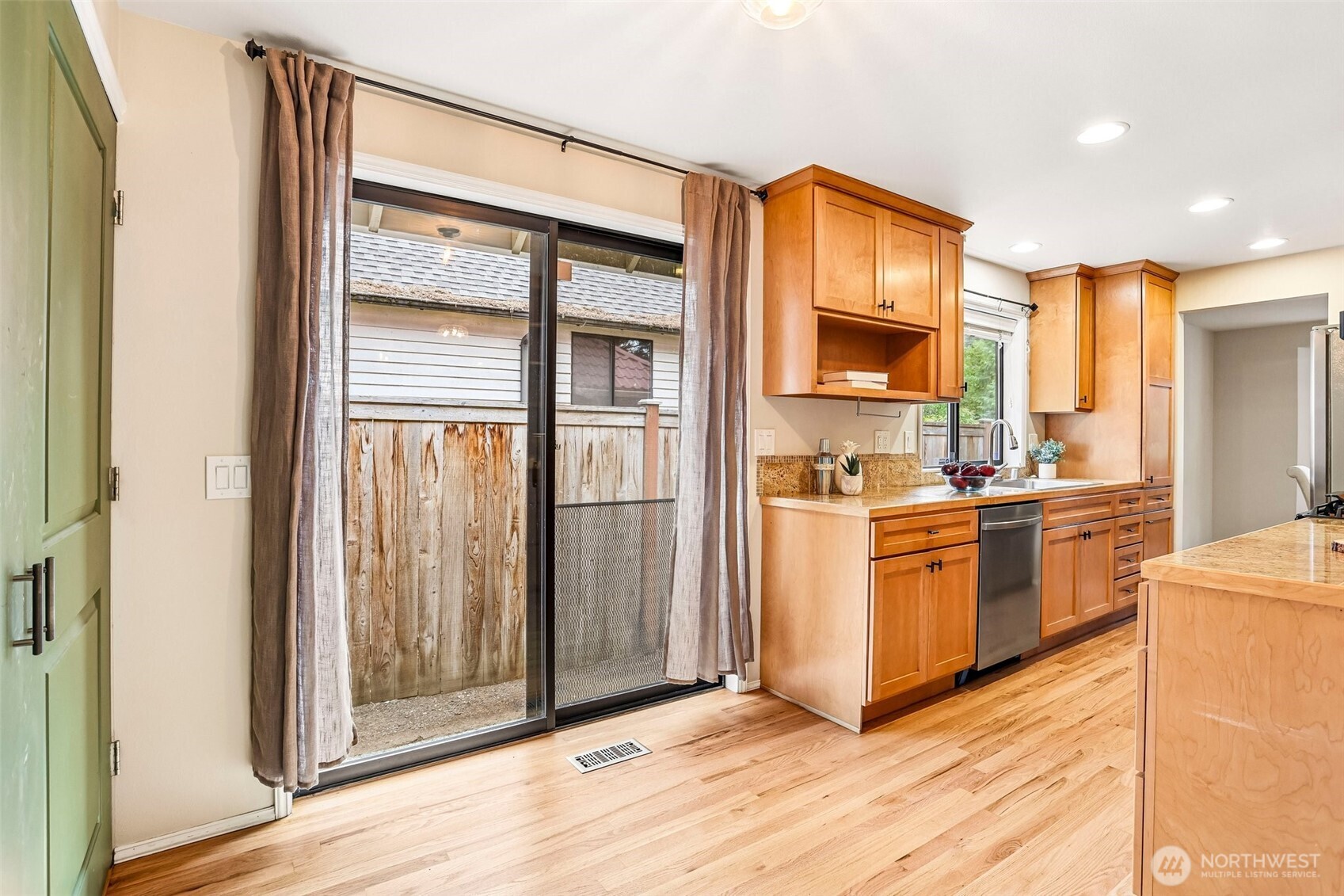 14502 104th Avenue Property Photo 10