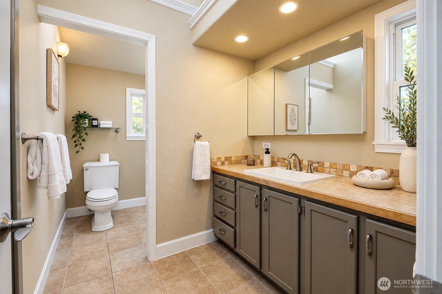 825 Ne 75th Street Property Photo 30