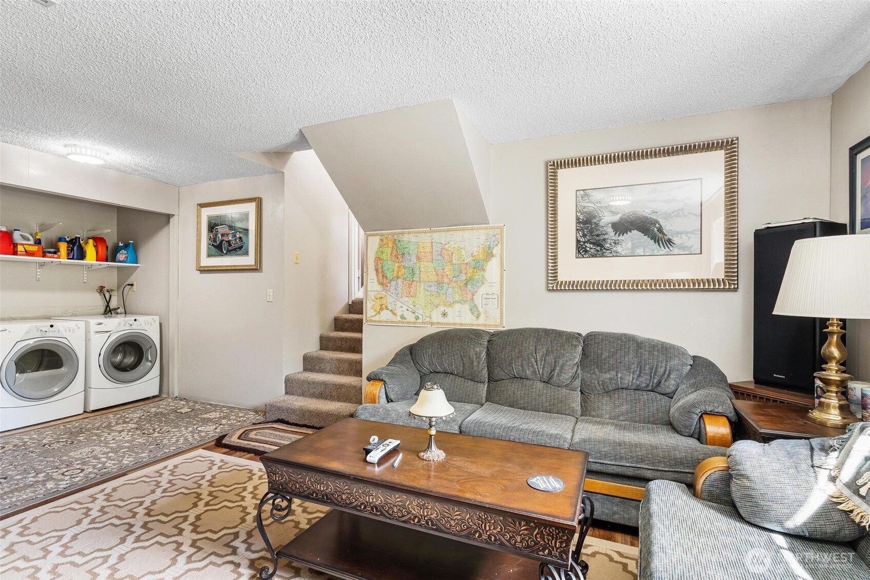 910 Dunlop Street Property Photo 25