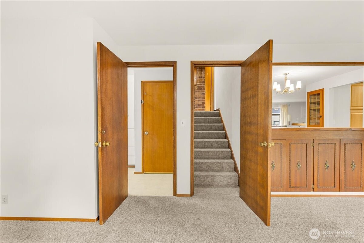 8602 Maple Lane Property Photo 27