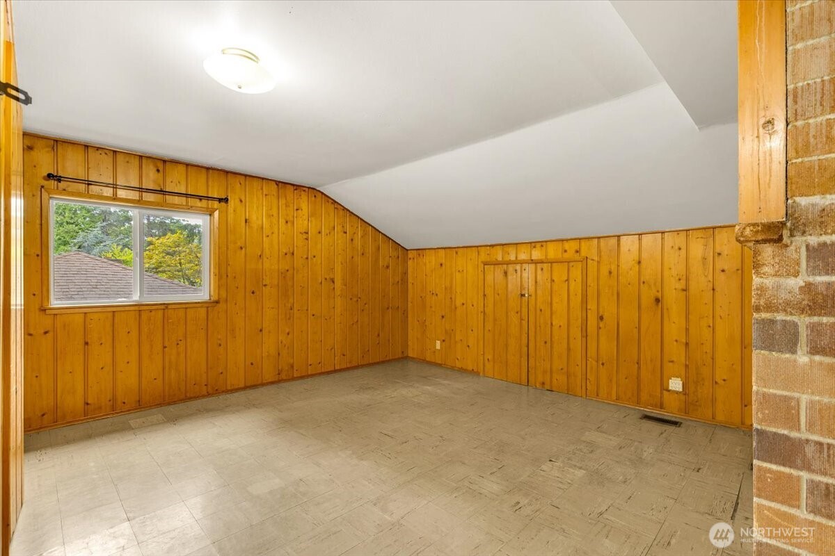8602 Maple Lane Property Photo 28