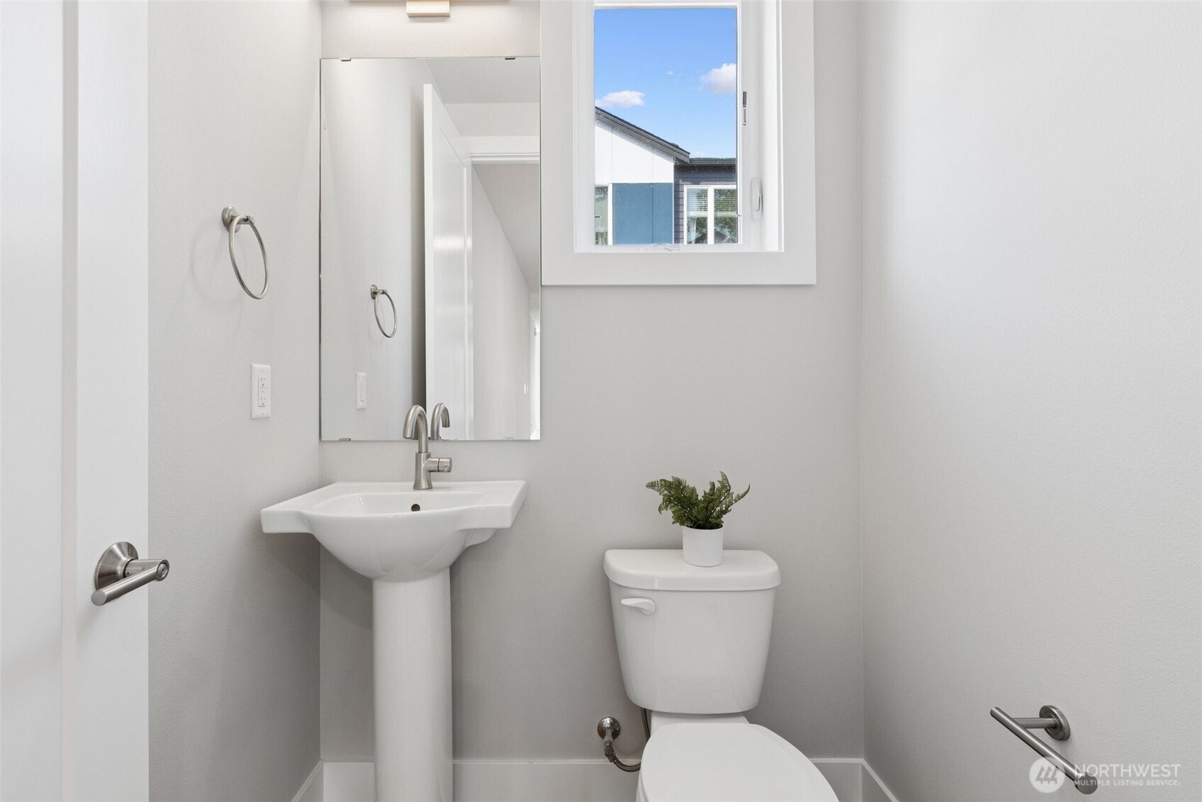 12207 137th Place 2603 Property Photo 22