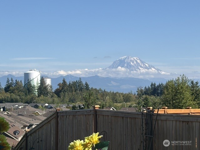 6326 Rebecca Avenue Property Photo 1