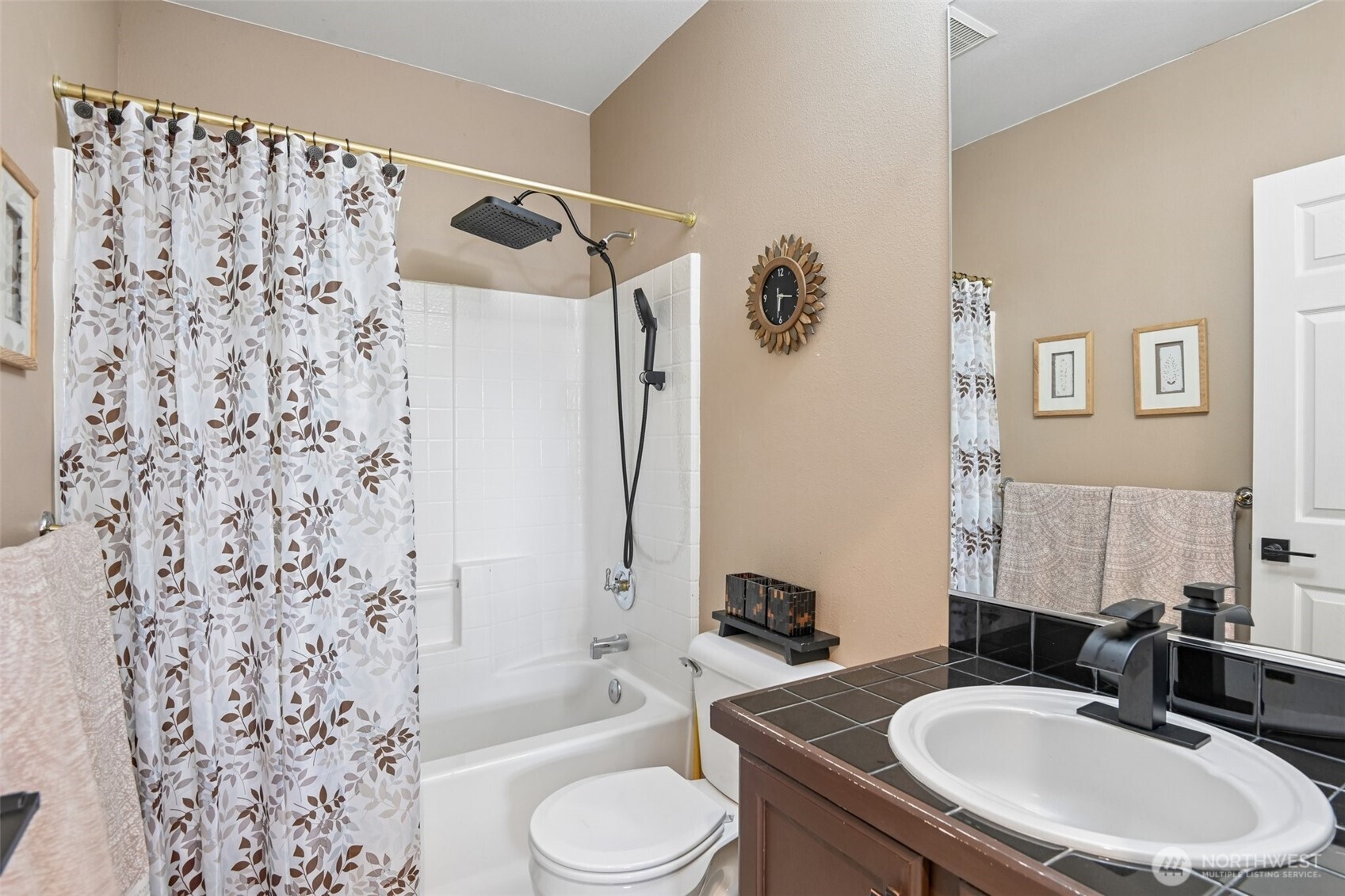 6326 Rebecca Avenue Property Photo 19