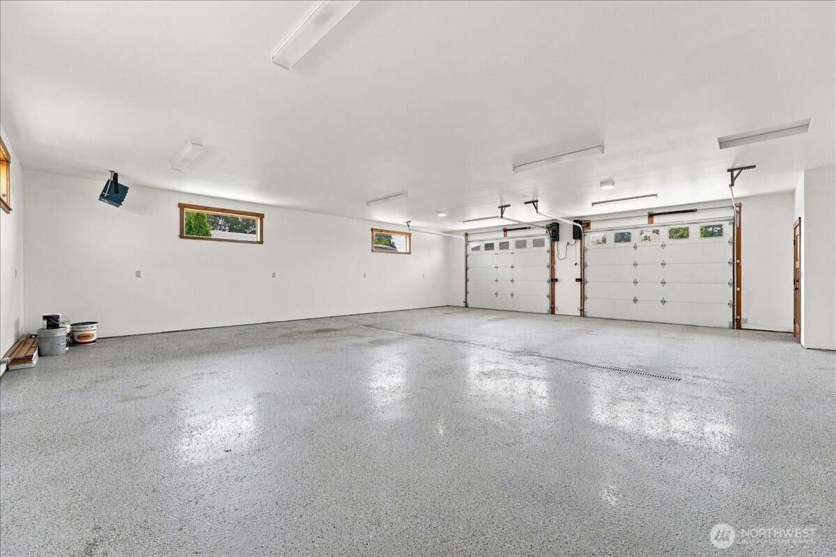 1080 Washington Street Property Photo 17