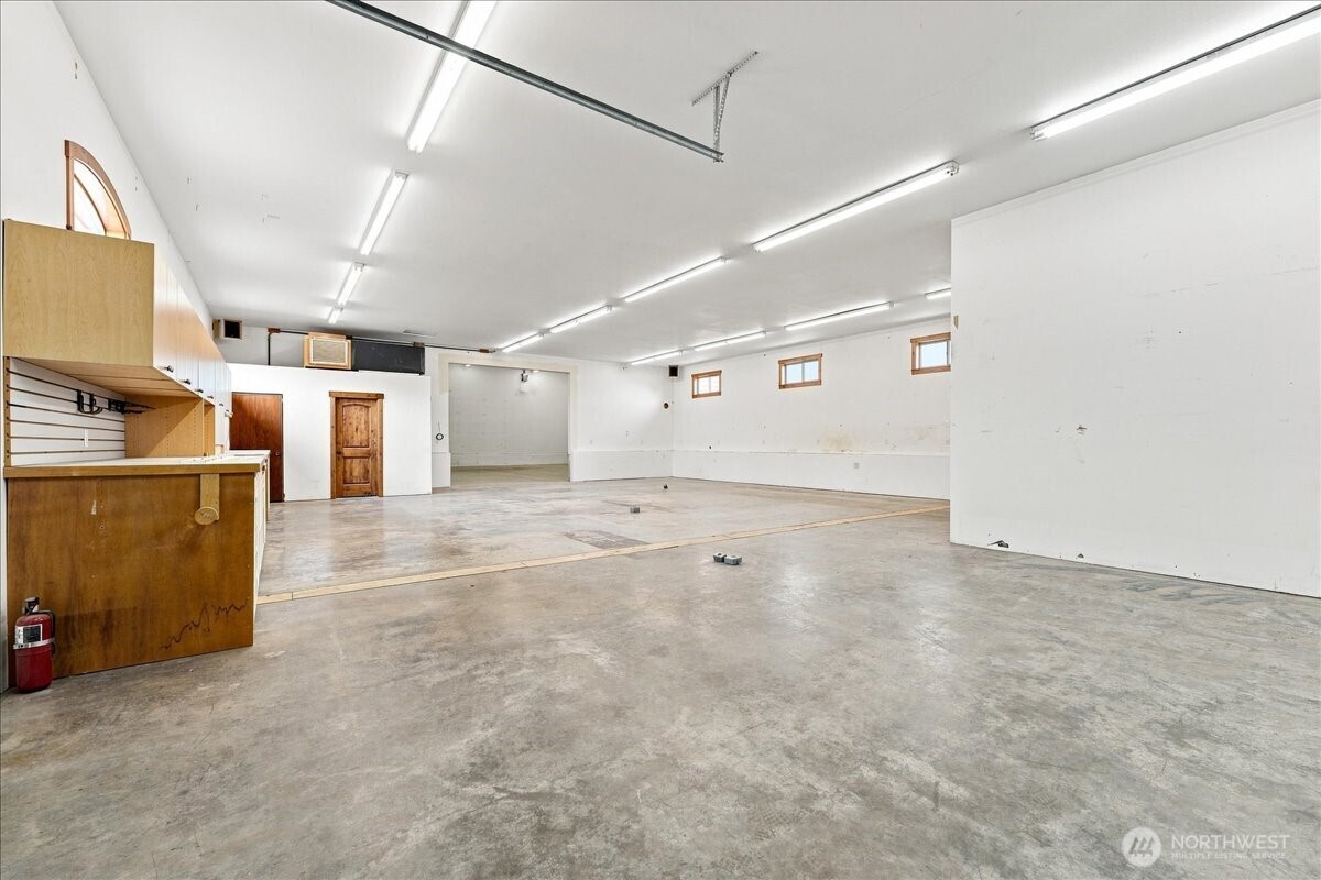 1080 Washington Street Property Photo 26