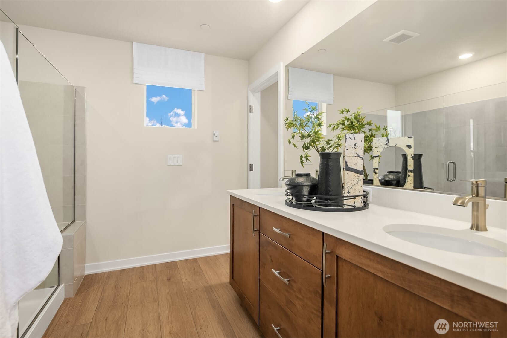15822 23rd Avenue Property Photo 6