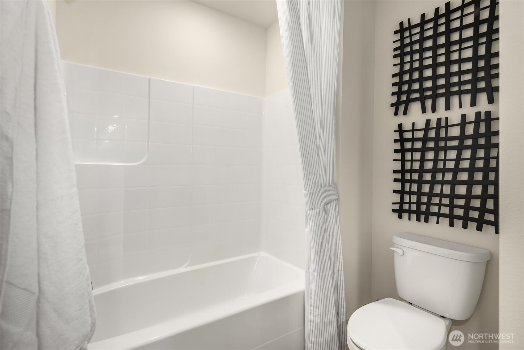 15822 23rd Avenue Property Photo 10