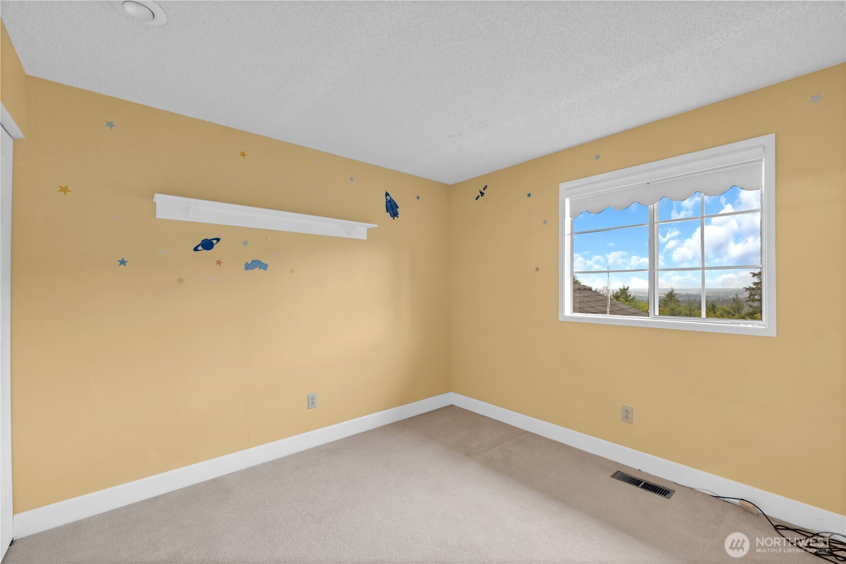 15307 Se 43rd Place Property Photo 13