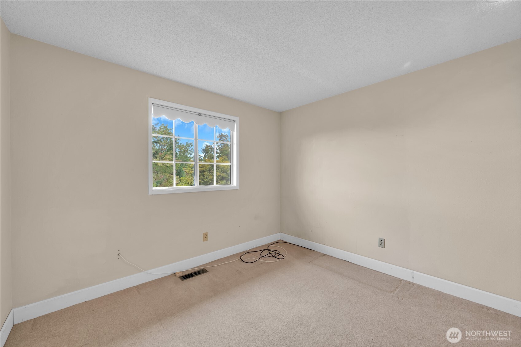 15307 Se 43rd Place Property Photo 15