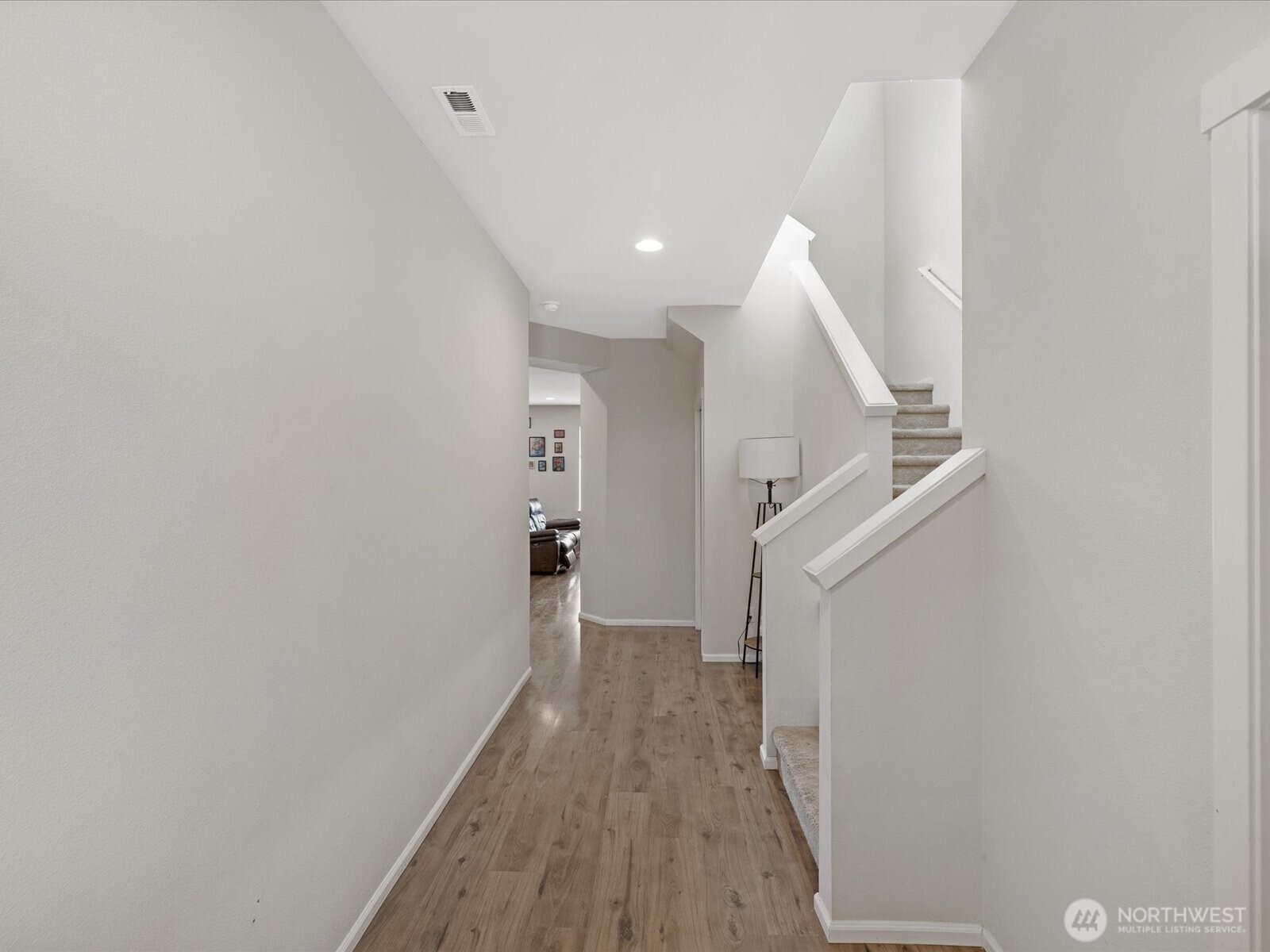 10311 Suncrest Boulevard Property Photo 3