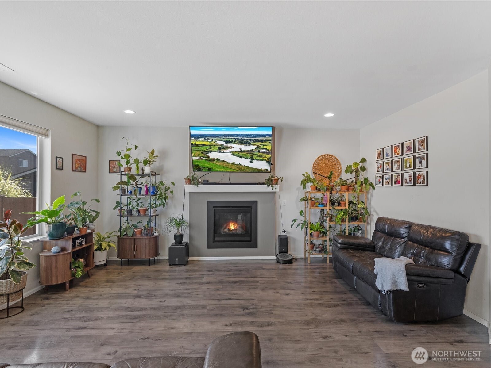 10311 Suncrest Boulevard Property Photo 8
