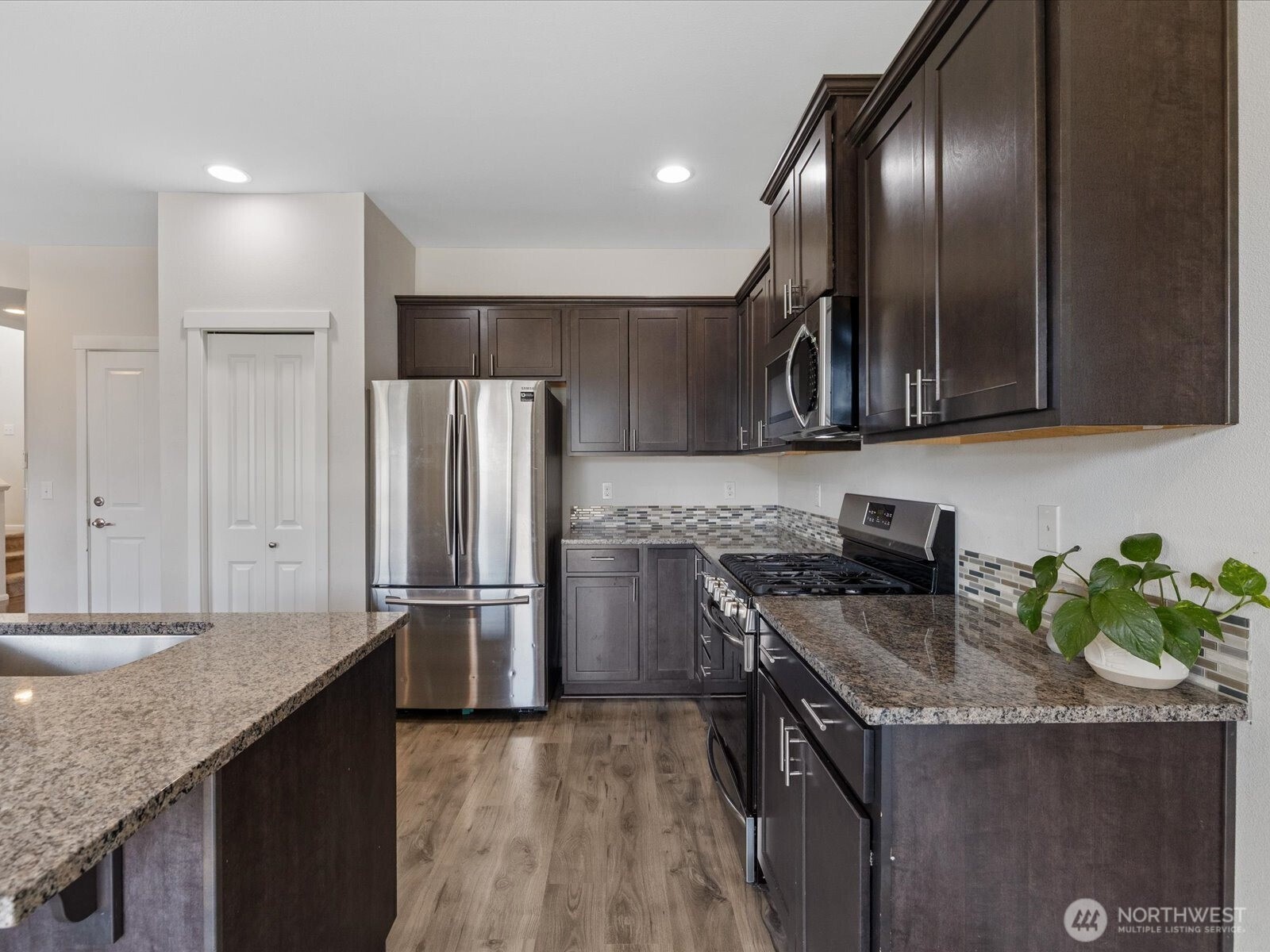 10311 Suncrest Boulevard Property Photo 11