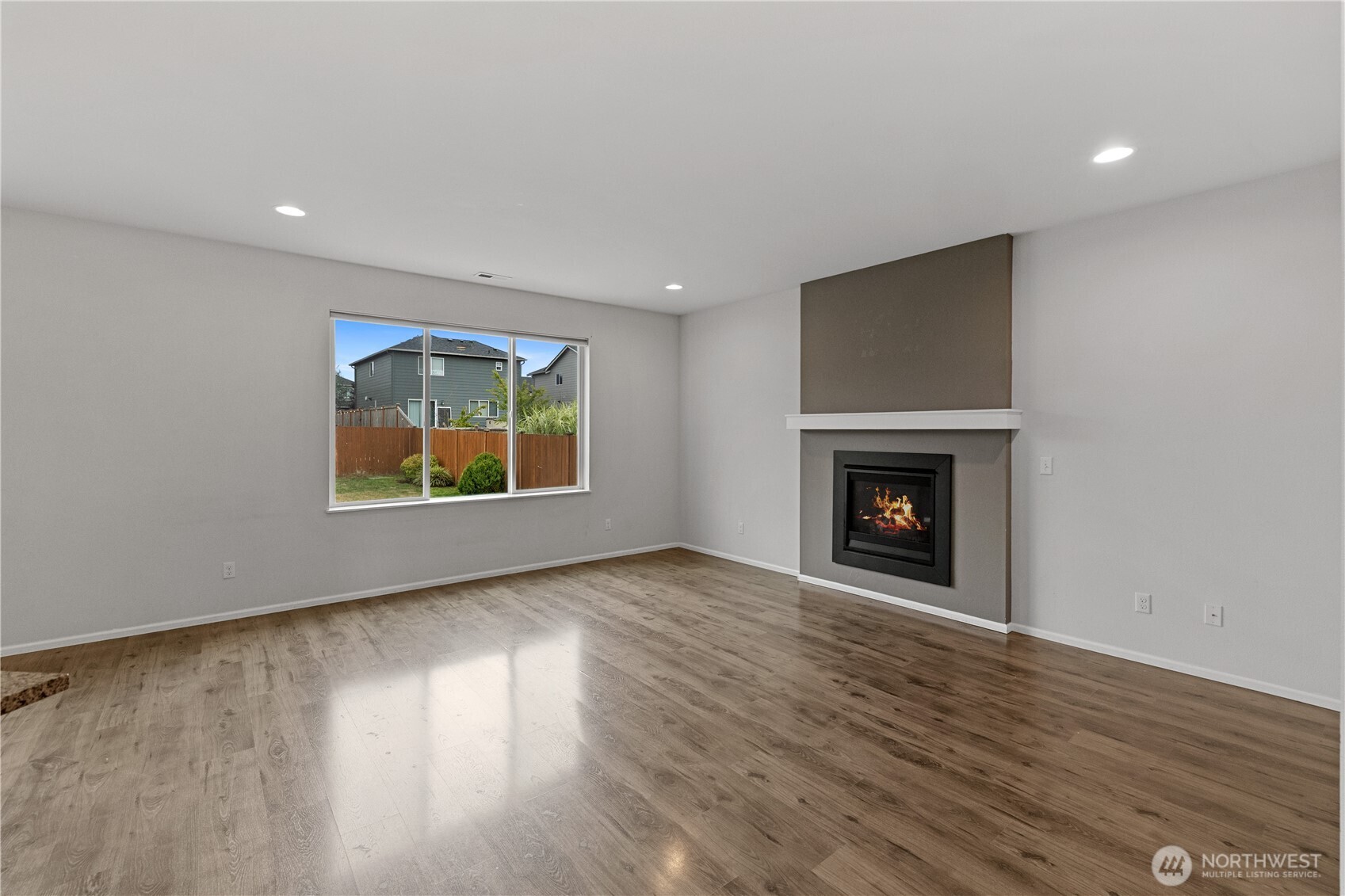 10311 Suncrest Boulevard Property Photo 13