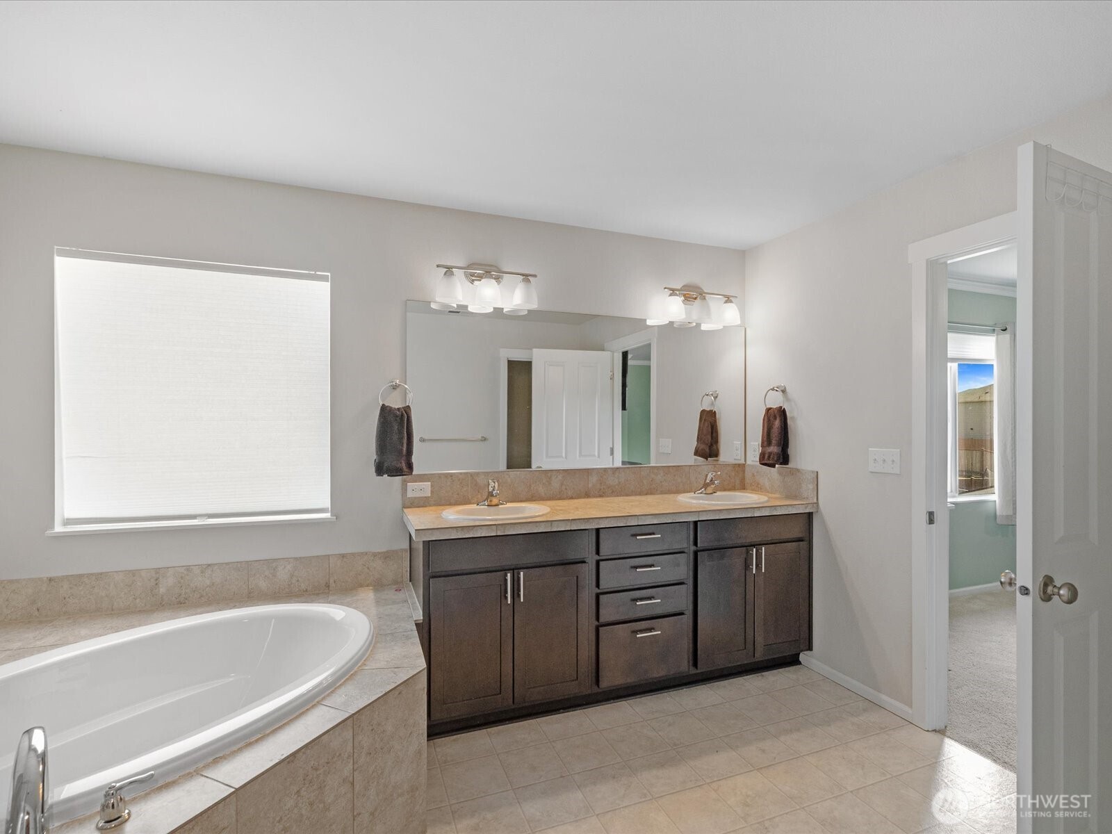 10311 Suncrest Boulevard Property Photo 18