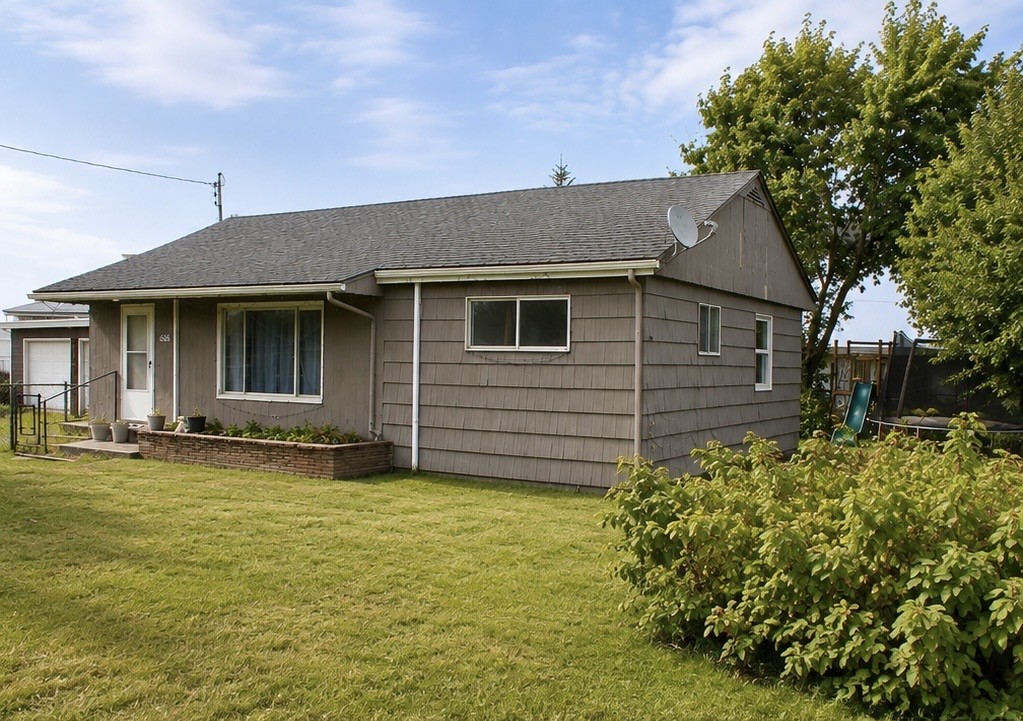 660 Sauk Avenue Property Photo 2