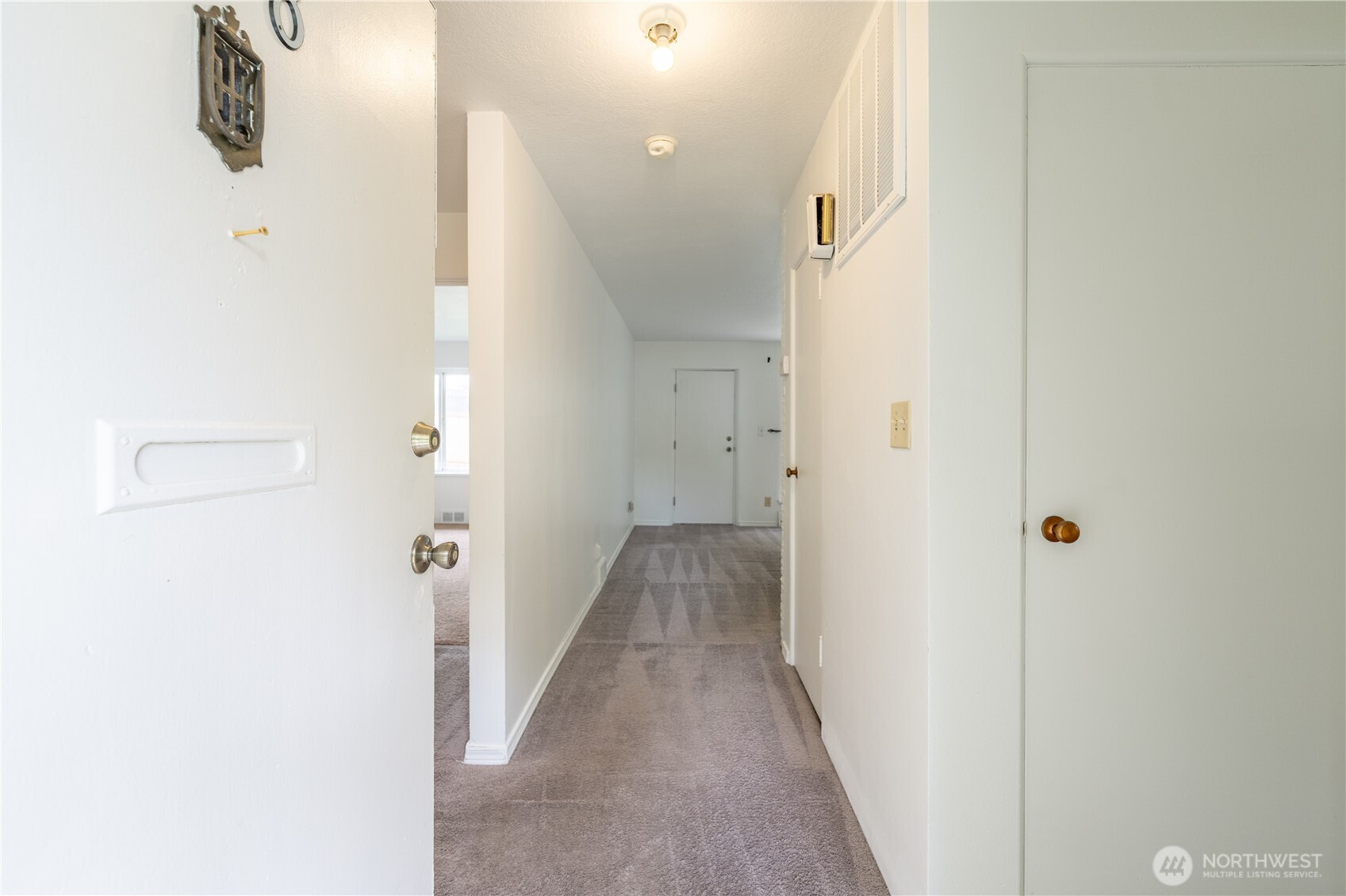 648 Smith Street Property Photo 5