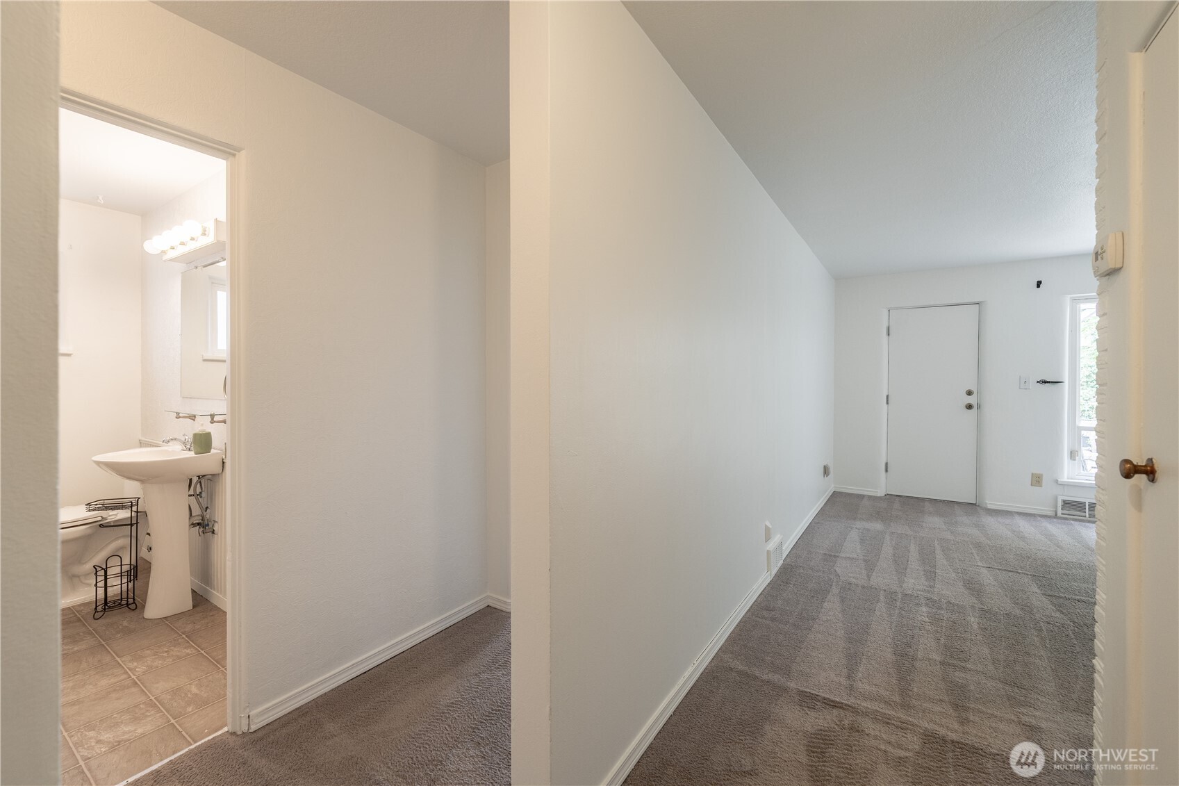 648 Smith Street Property Photo 7