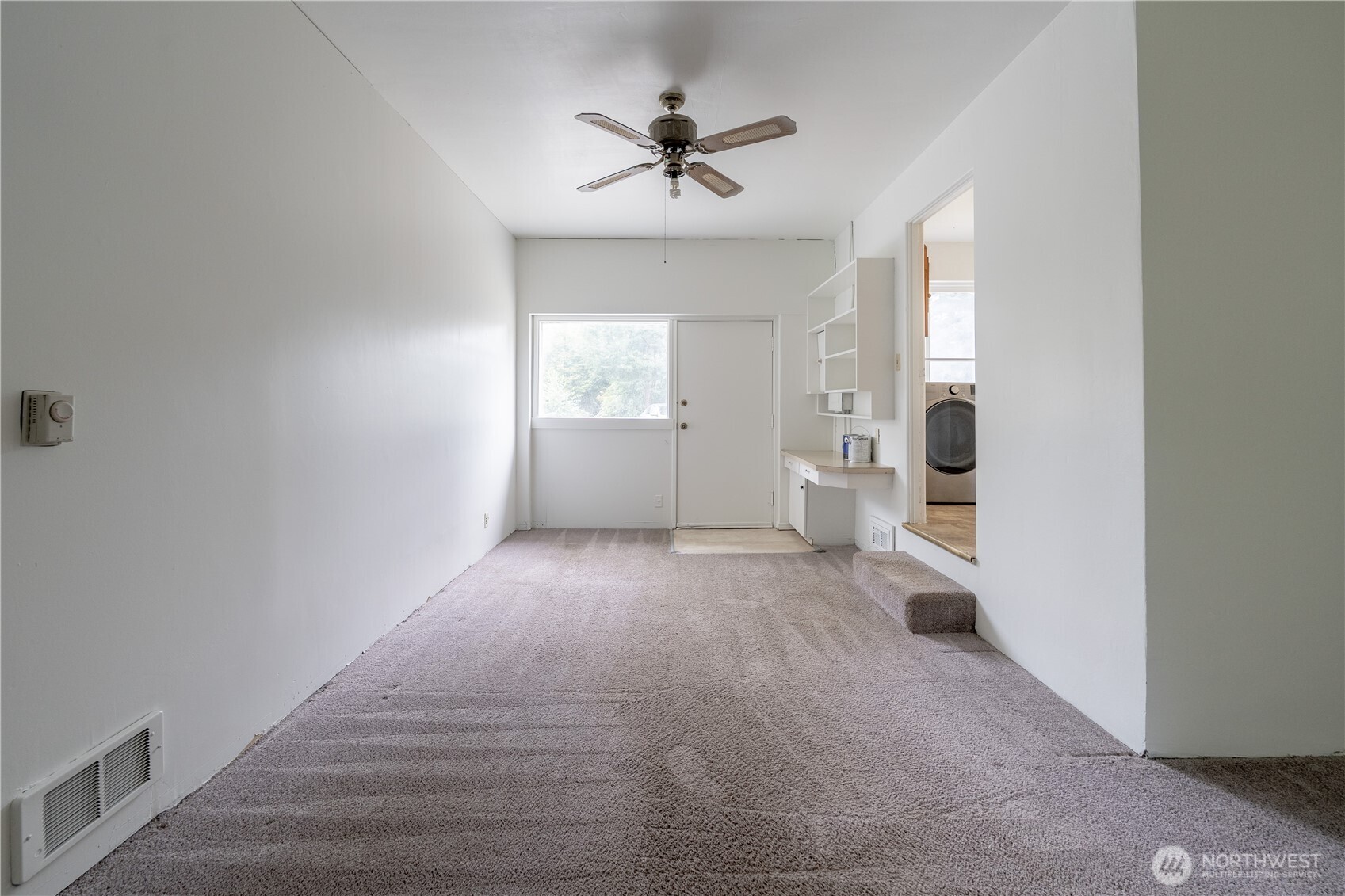 648 Smith Street Property Photo 15