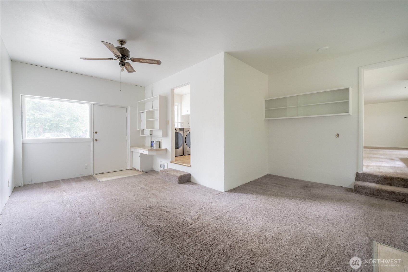 648 Smith Street Property Photo 16