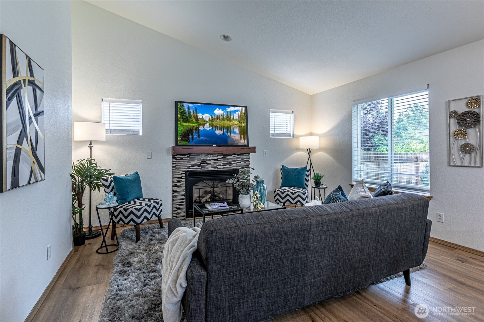 1329 131st Street Property Photo 5