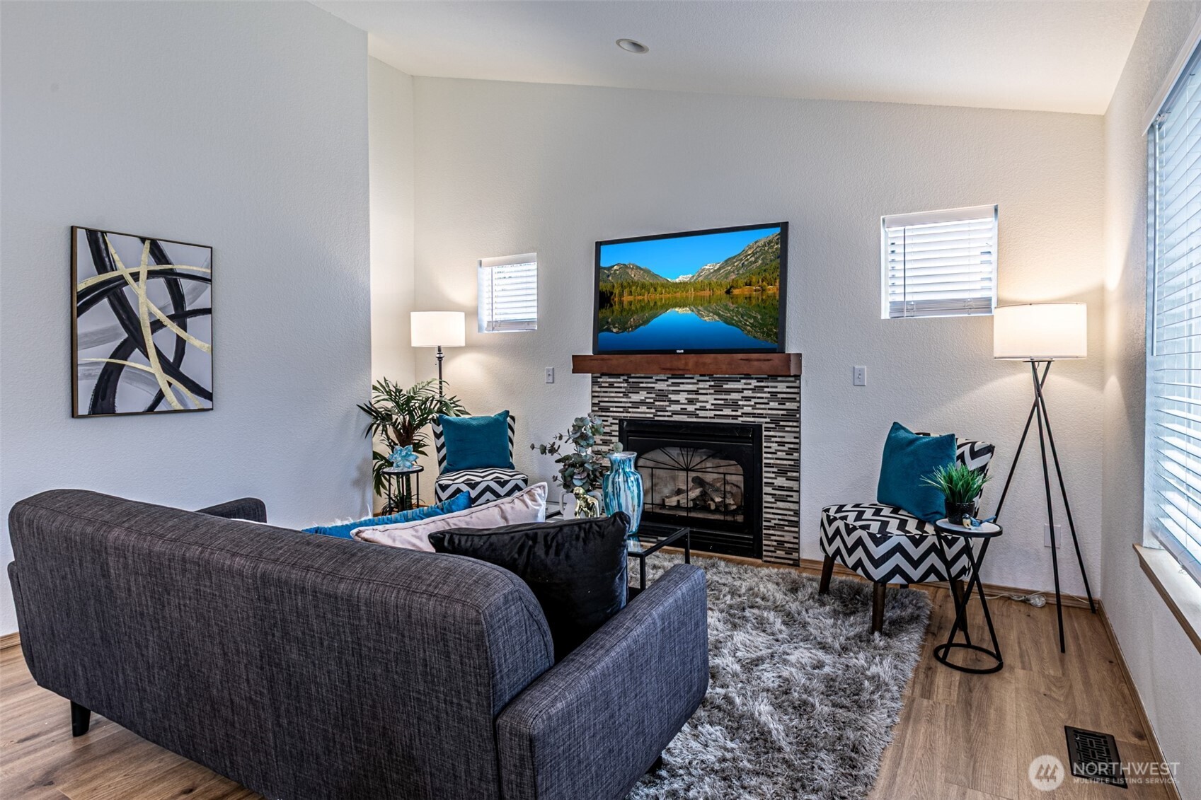1329 131st Street Property Photo 6