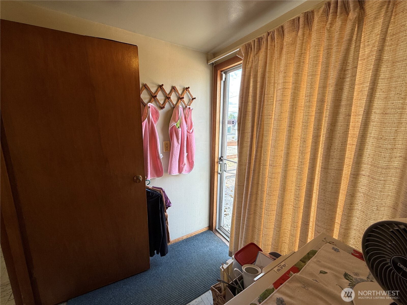 1940 4th Street Property Photo 8