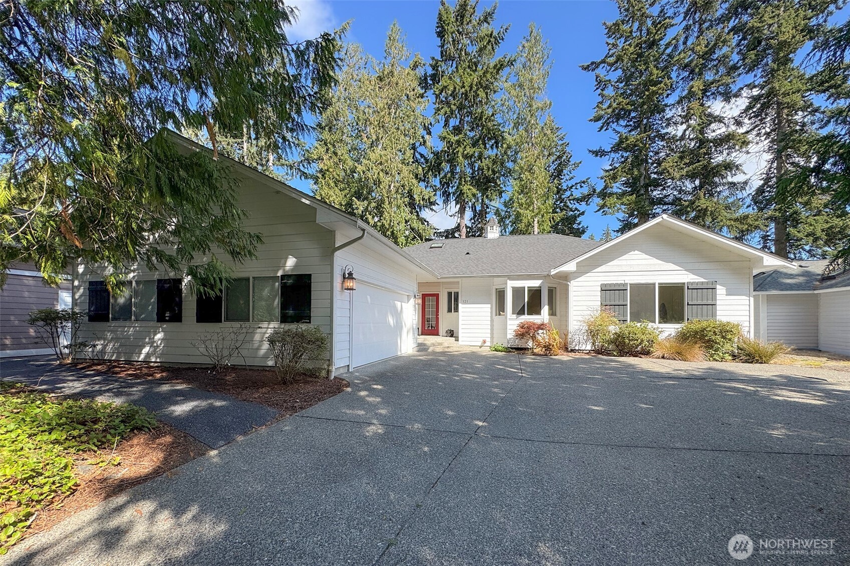 121 Harleman Drive Property Photo 1