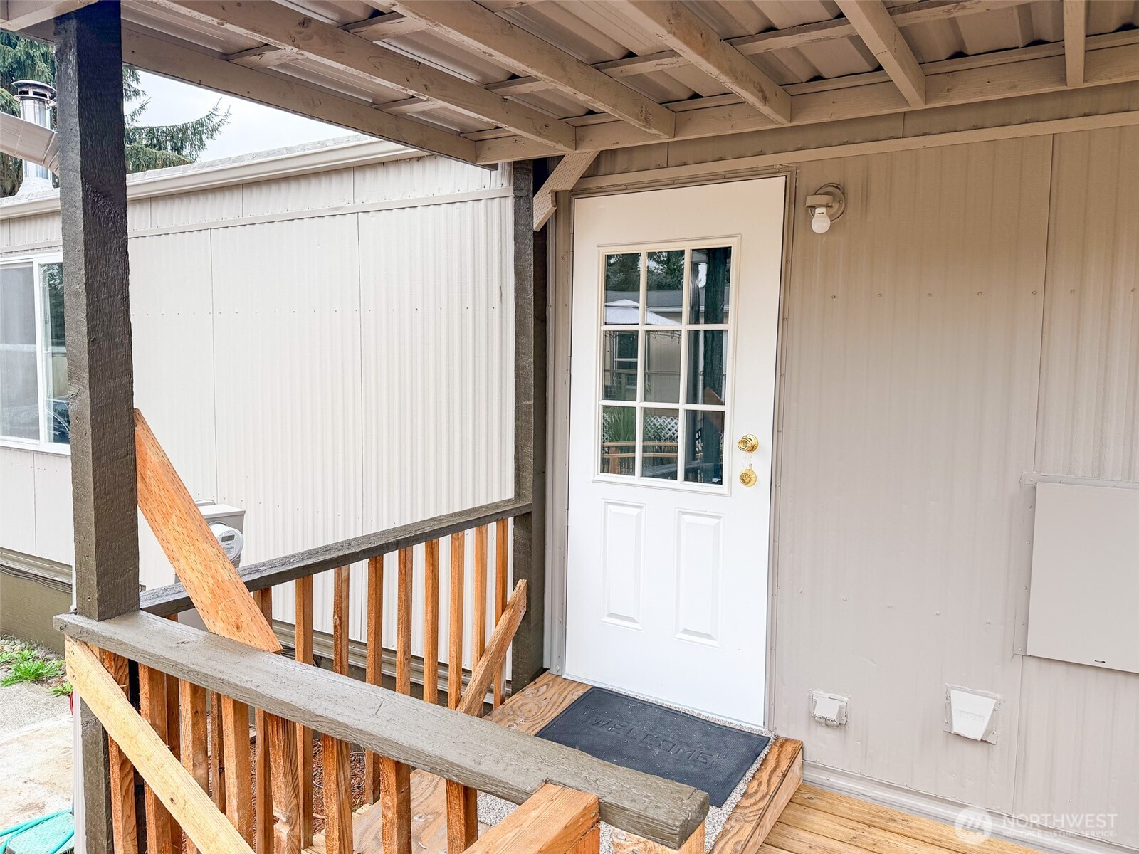 611 Cedar Drive 5 Property Photo 3