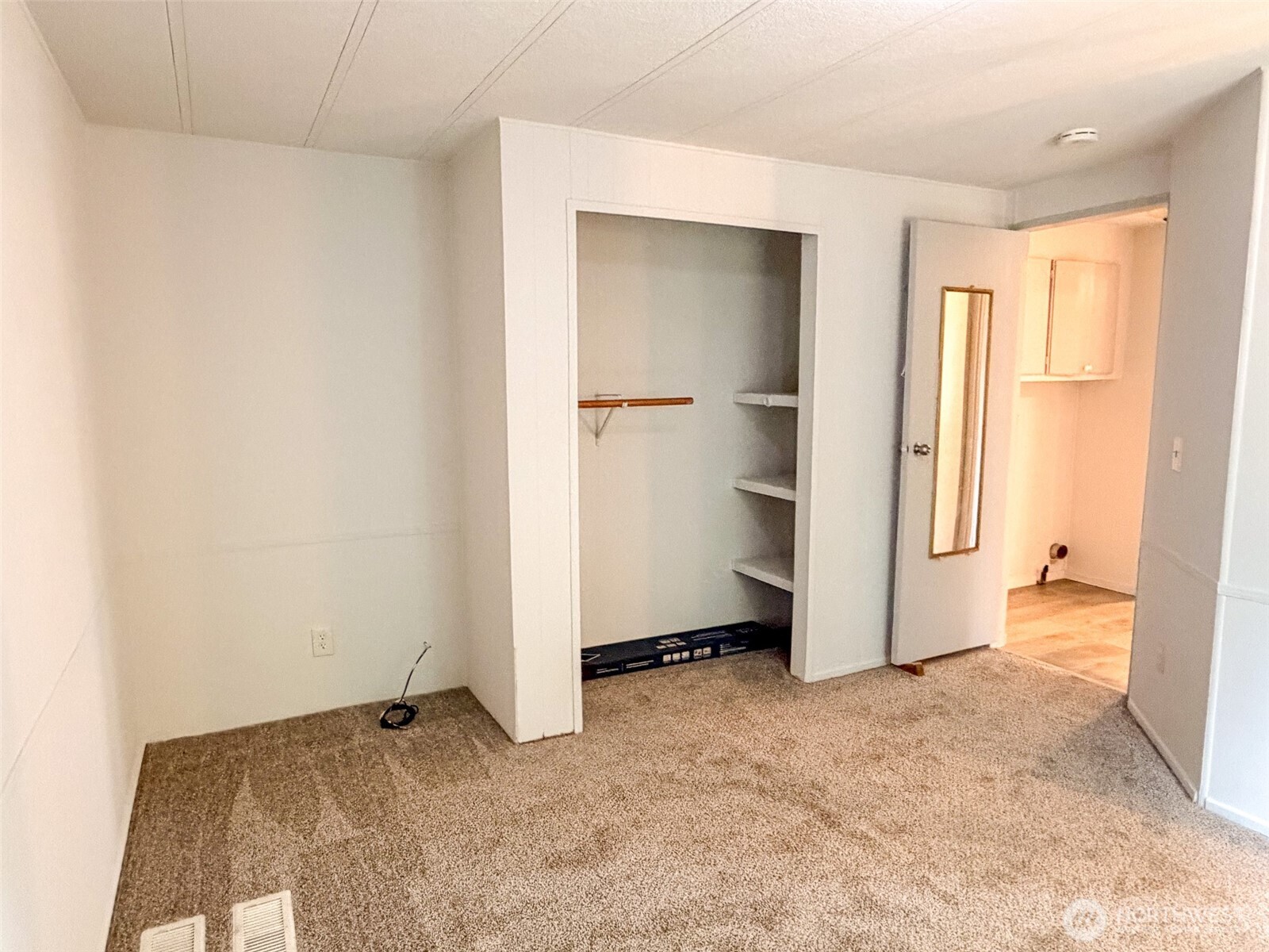 611 Cedar Drive 5 Property Photo 24