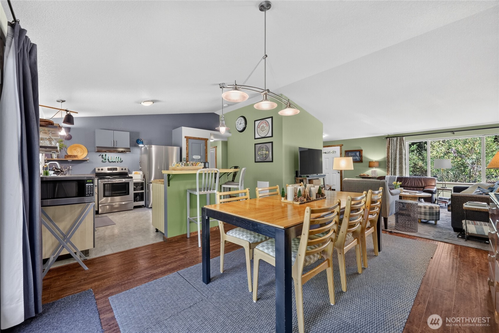 105 Jack Fir Court Property Photo 10