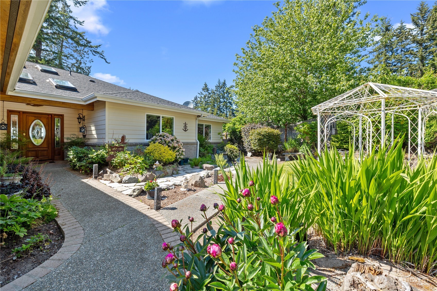 4076 S Camano Drive Property Photo 1