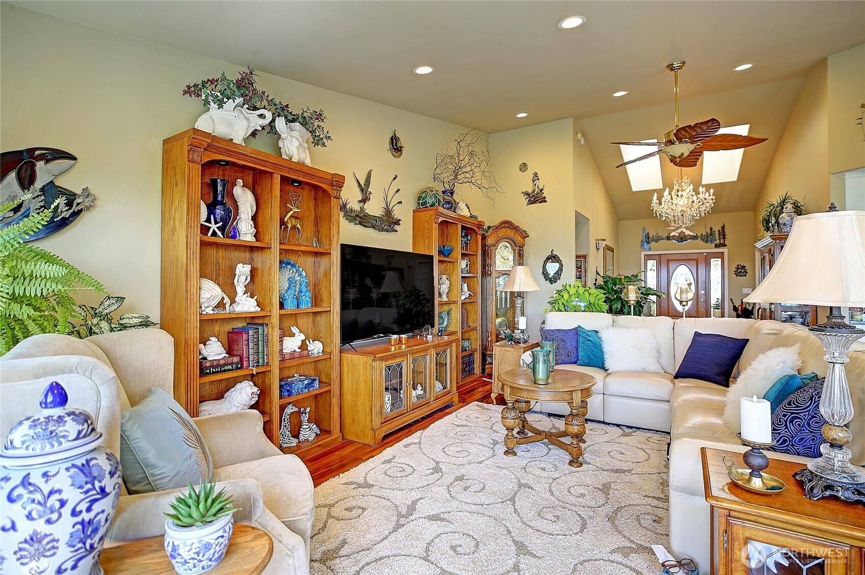 4076 S Camano Drive Property Photo 15