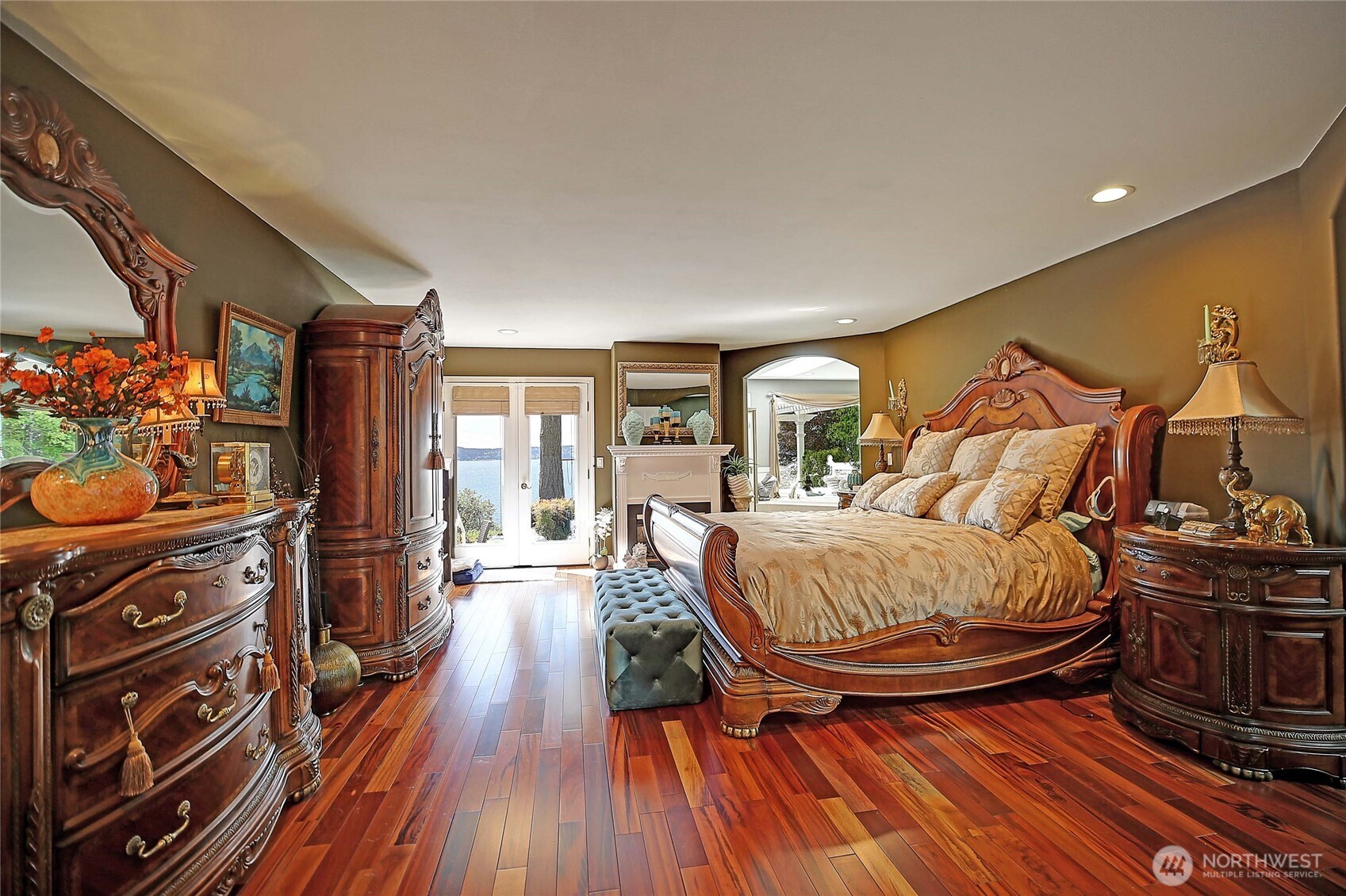 4076 S Camano Drive Property Photo 19