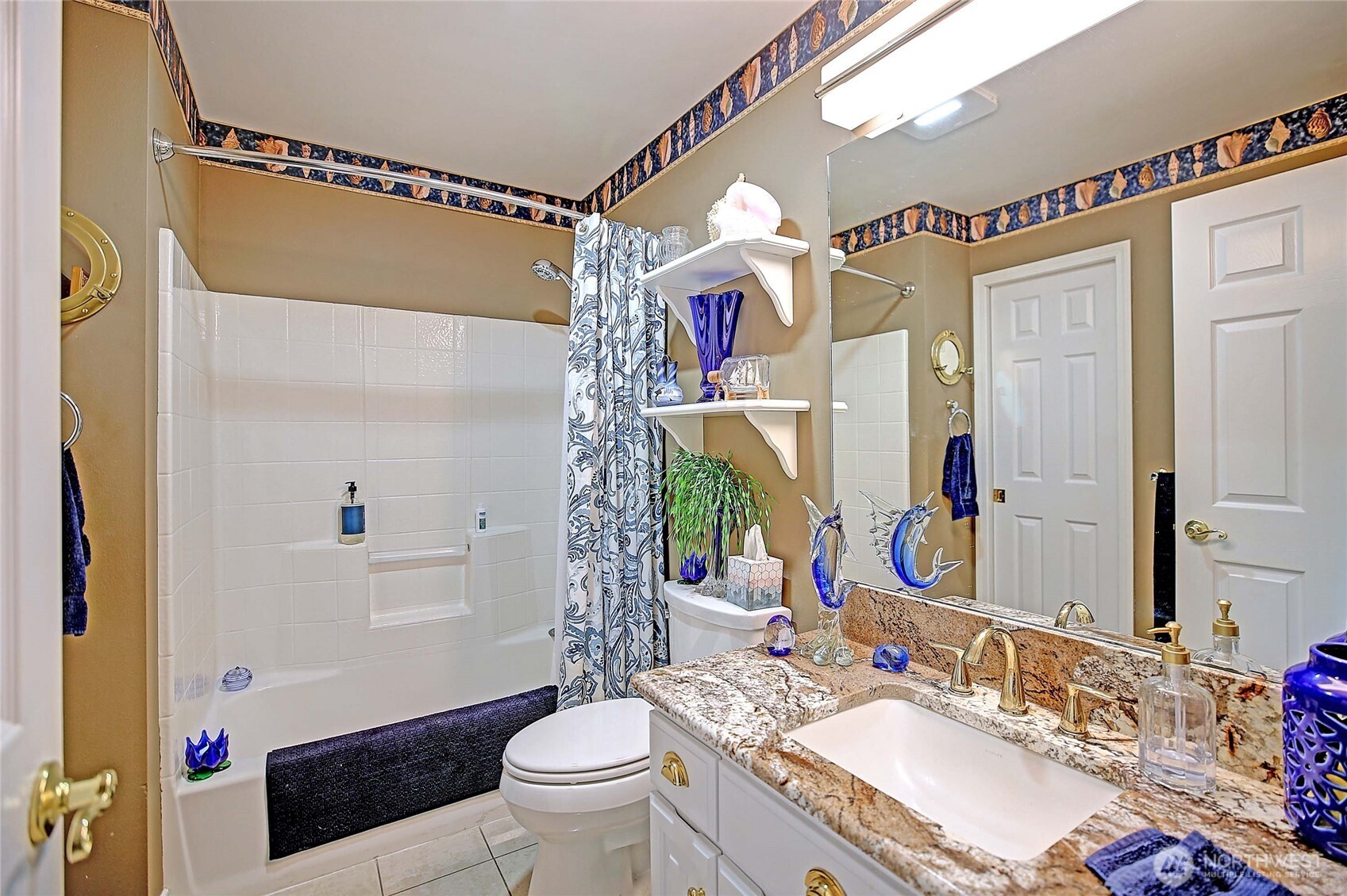 4076 S Camano Drive Property Photo 27