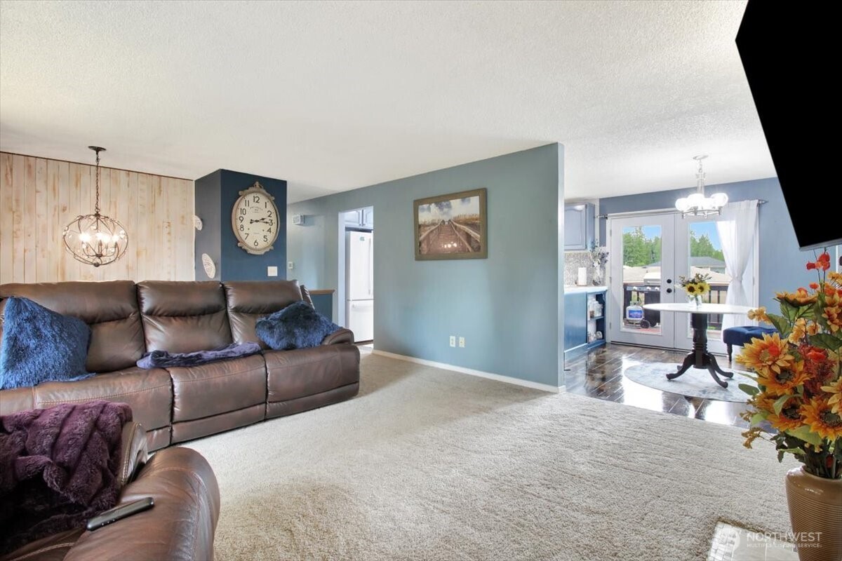6706 22nd Drive Property Photo 6