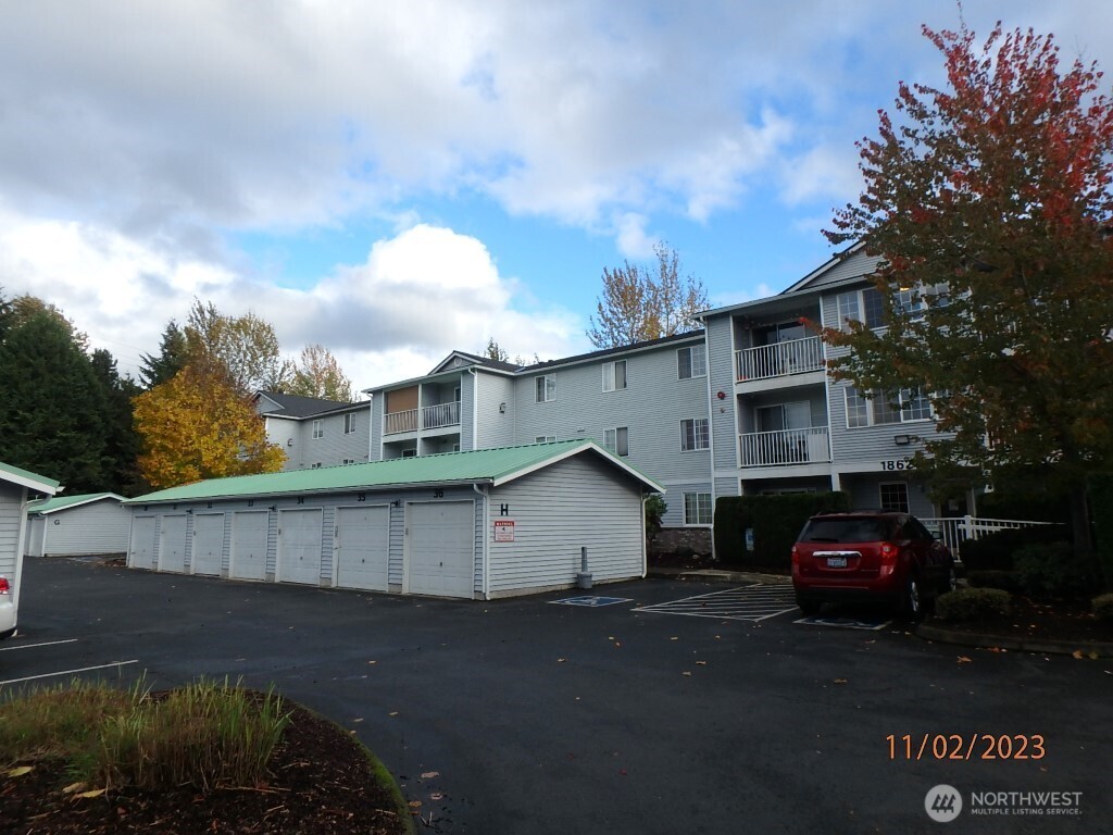 18621 Blueberry Lane A206 Property Photo 1