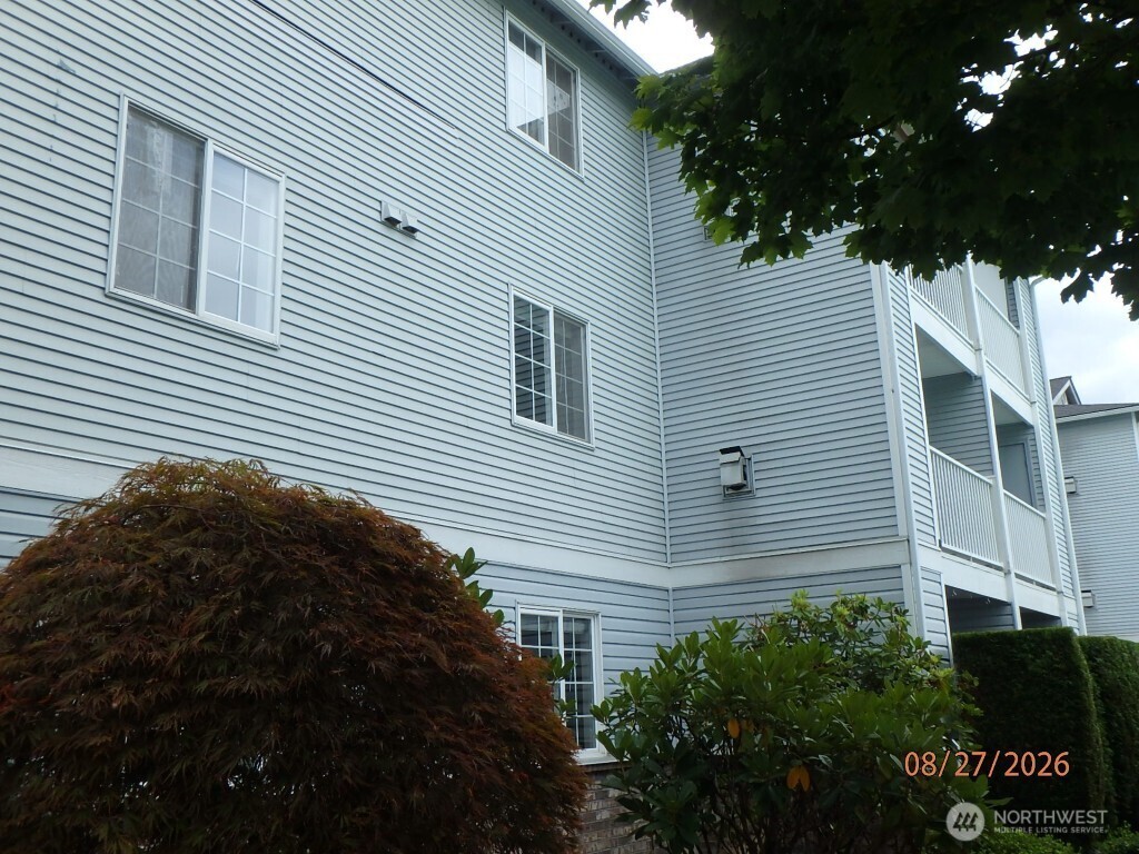 18621 Blueberry Lane A206 Property Photo 2