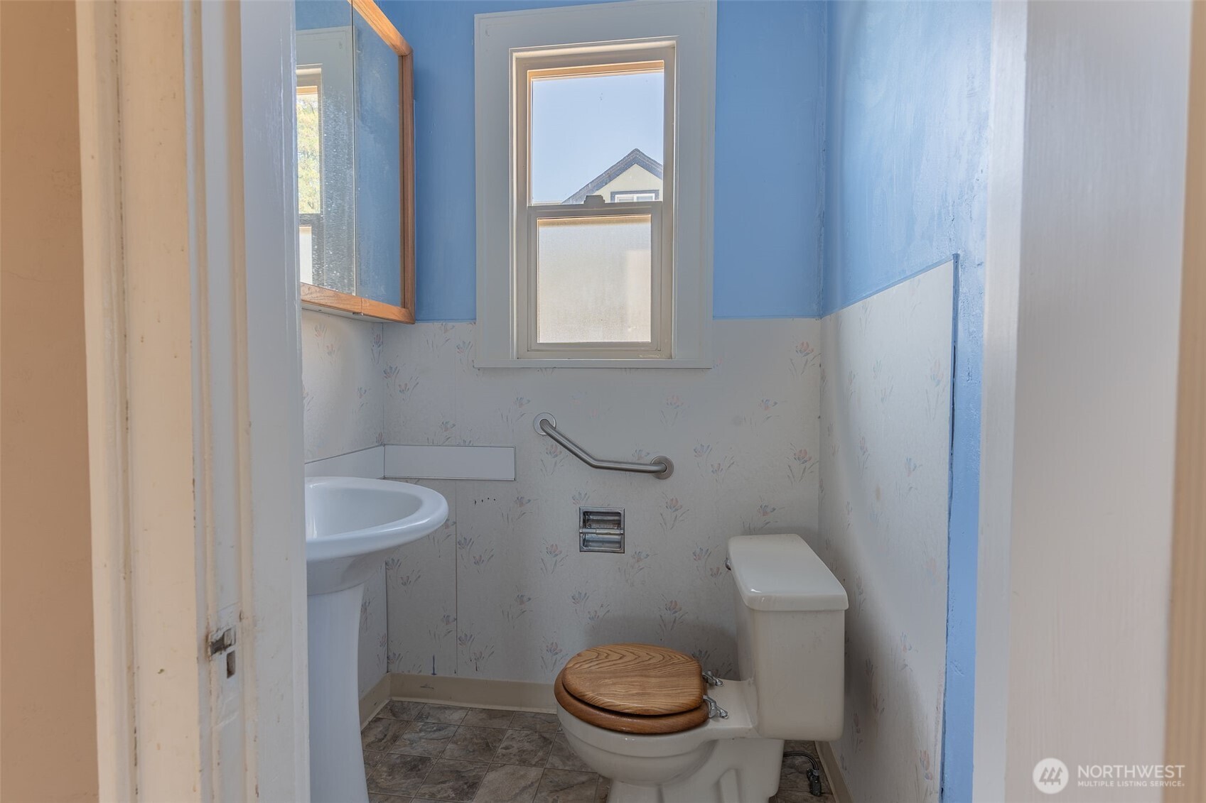 1079 S Market Boulevard Property Photo 23