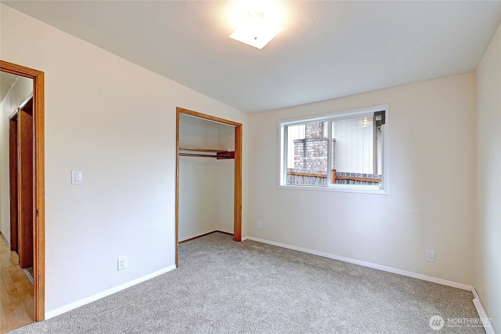 921 James Way Property Photo 15
