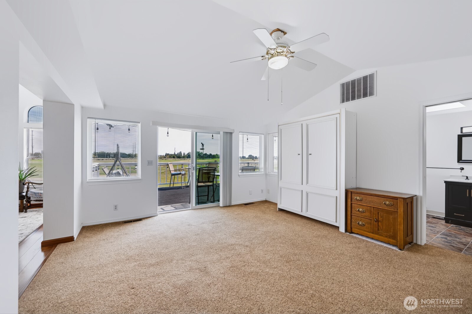 17693 Nw Road 5 51 Property Photo 4