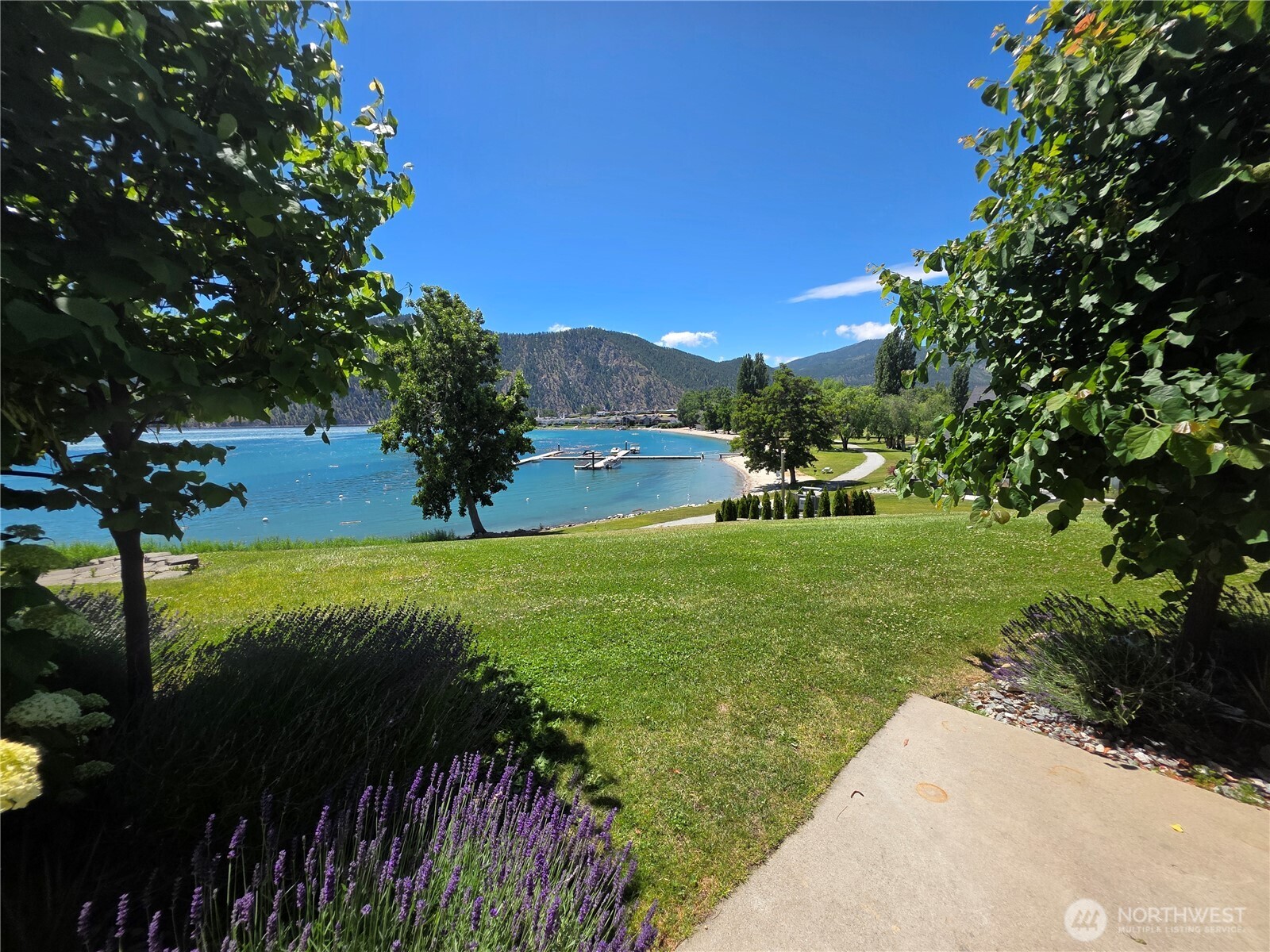 1 Nekquelekin 413-e Property Photo 6